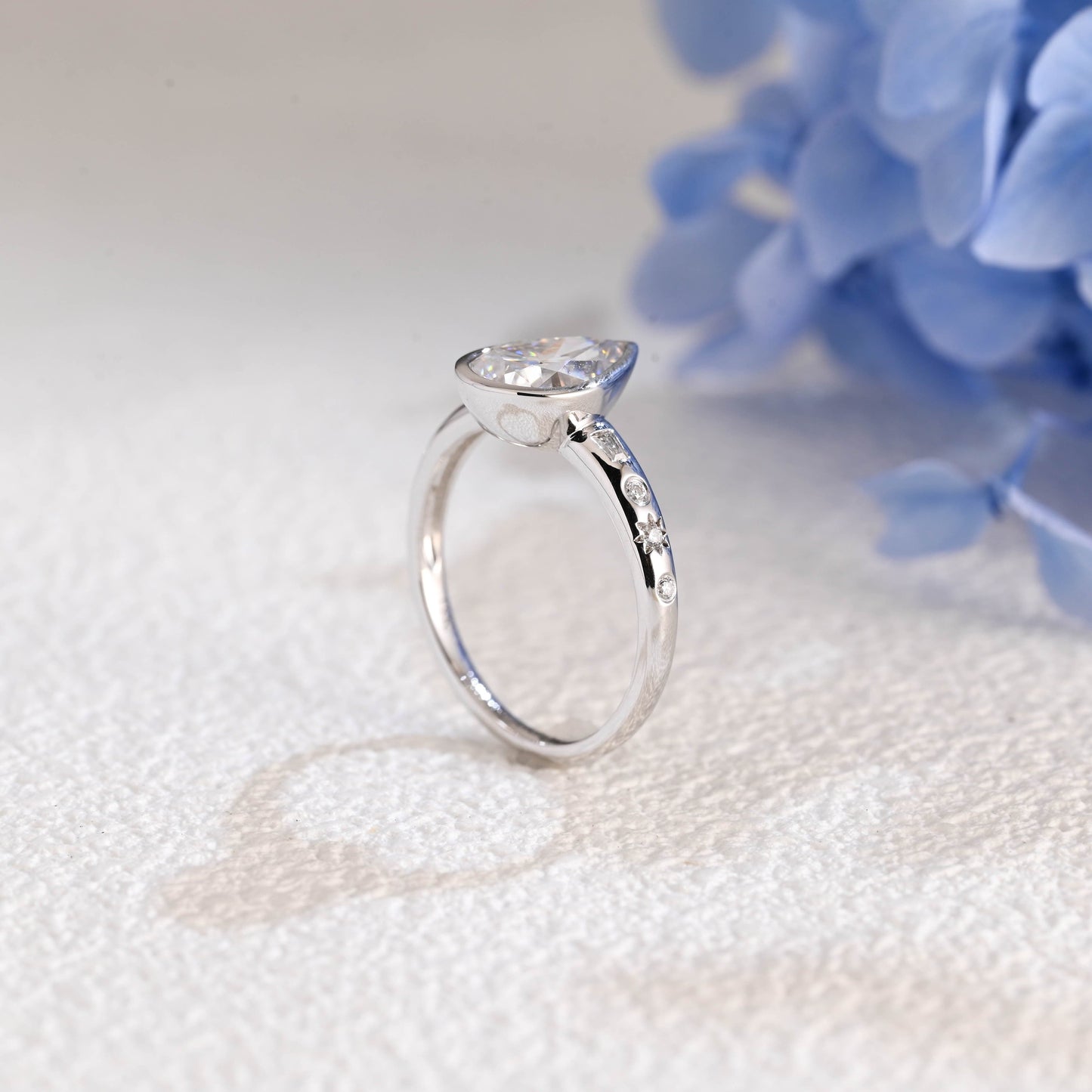 CausYou pear cut moissanite engagement ring Solid Gold Unique Bezel Pear Cut Moissanite Engagement Ring