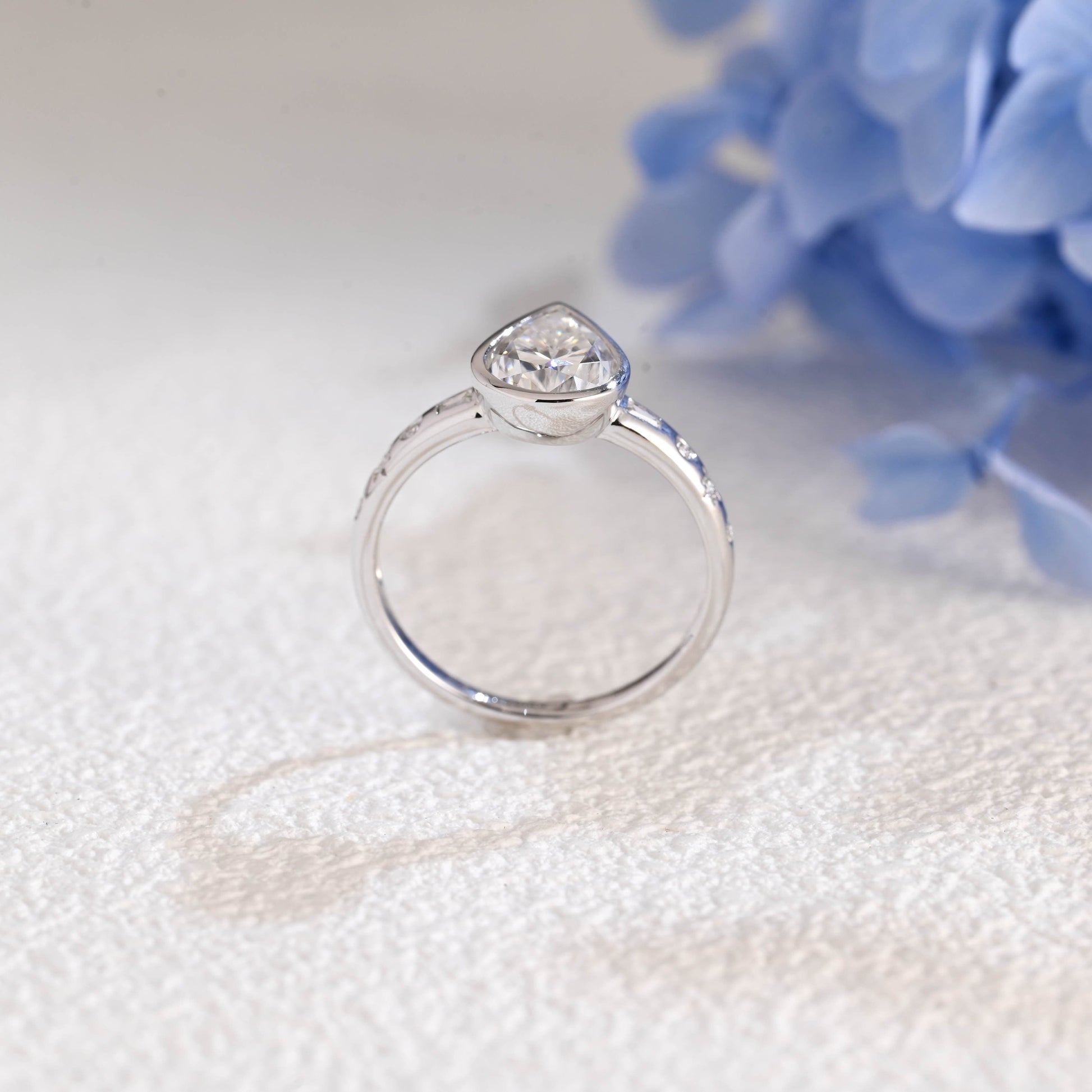 CausYou pear cut moissanite engagement ring Solid Gold Unique Bezel Pear Cut Moissanite Engagement Ring