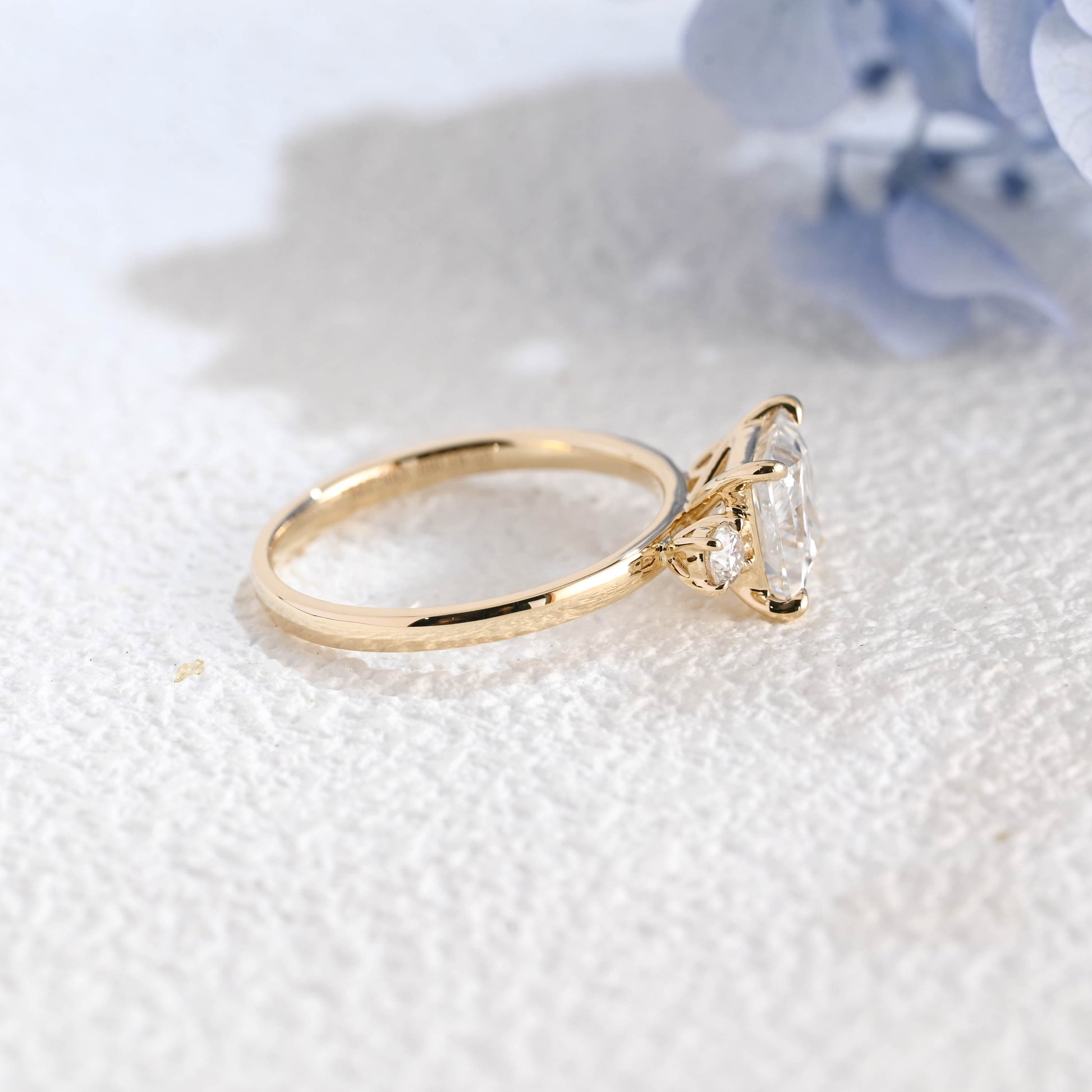 CausYou princess cut moissanite engagement ring Solid Gold Three Stone Princess Cut Moissanite Engagement Ring