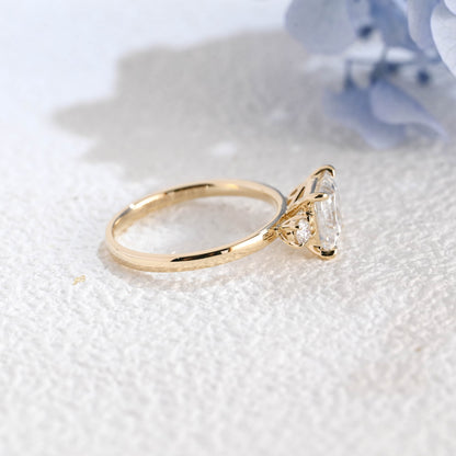 CausYou princess cut moissanite engagement ring Solid Gold Three Stone Princess Cut Moissanite Engagement Ring