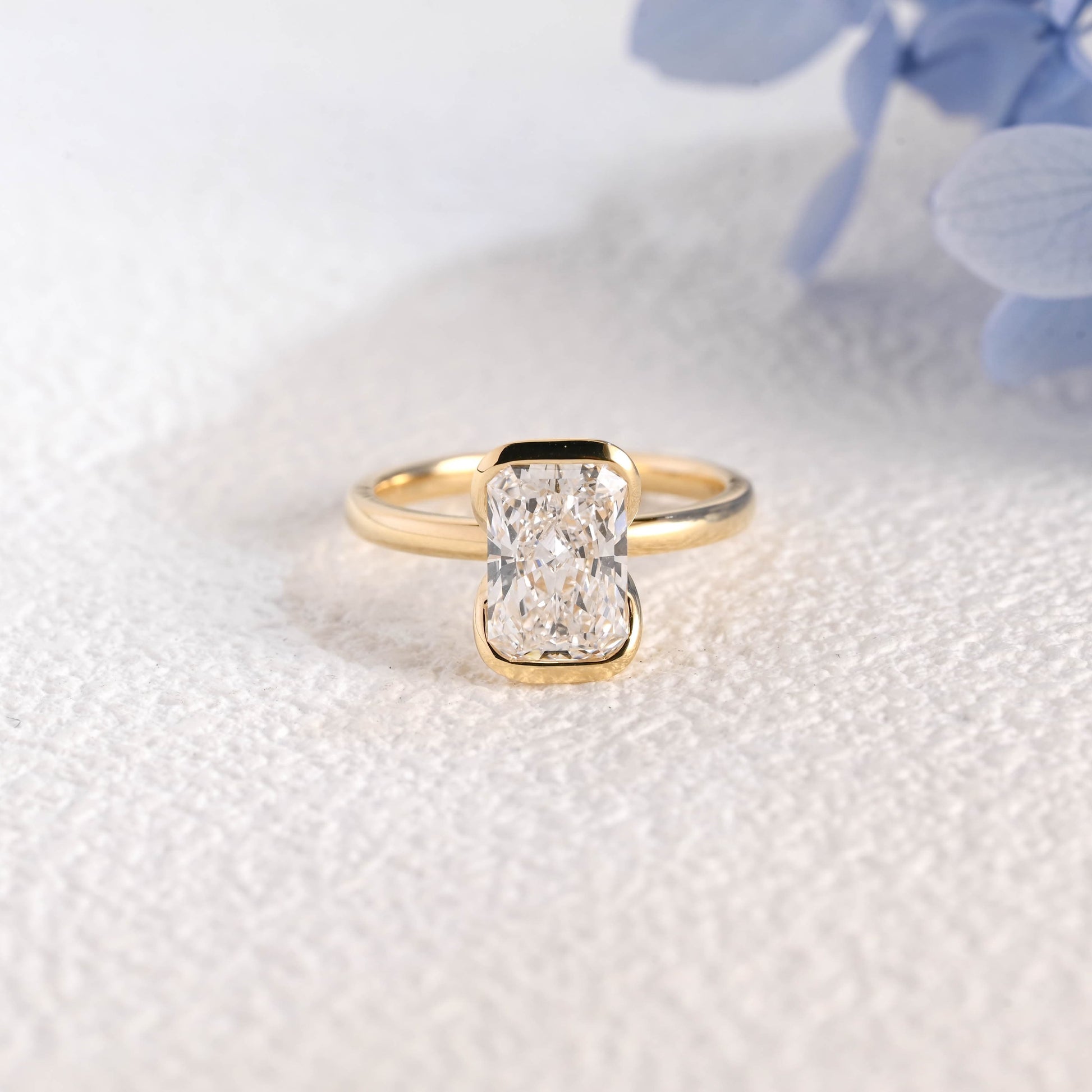 CausYou radiant cut diamond engagement ring Solid Gold Solitaire Radiant Cut Lab Diamond Engagement Ring | D Color VS1 IGI Certified