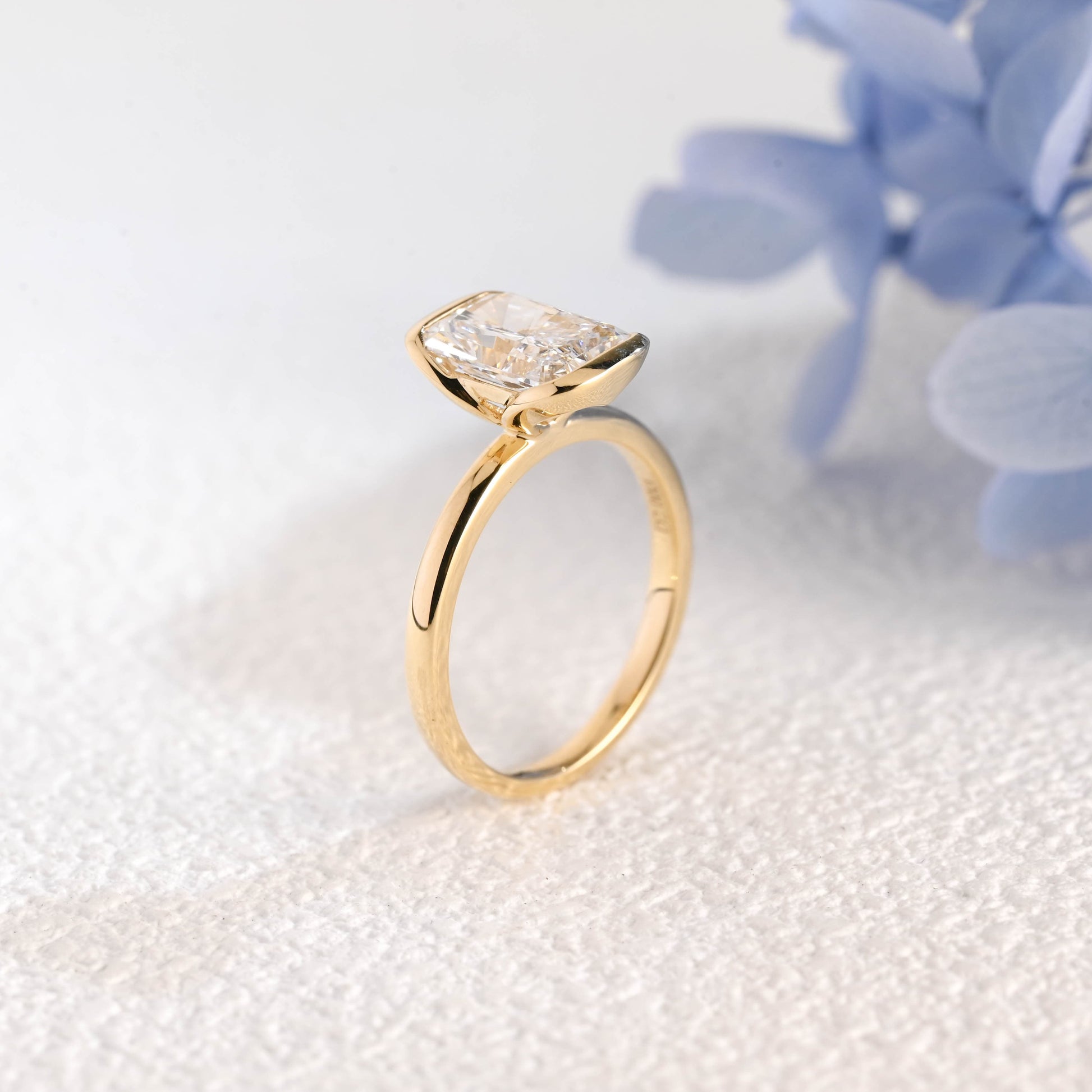 CausYou radiant cut diamond engagement ring Solid Gold Solitaire Radiant Cut Lab Diamond Engagement Ring | D Color VS1 IGI Certified