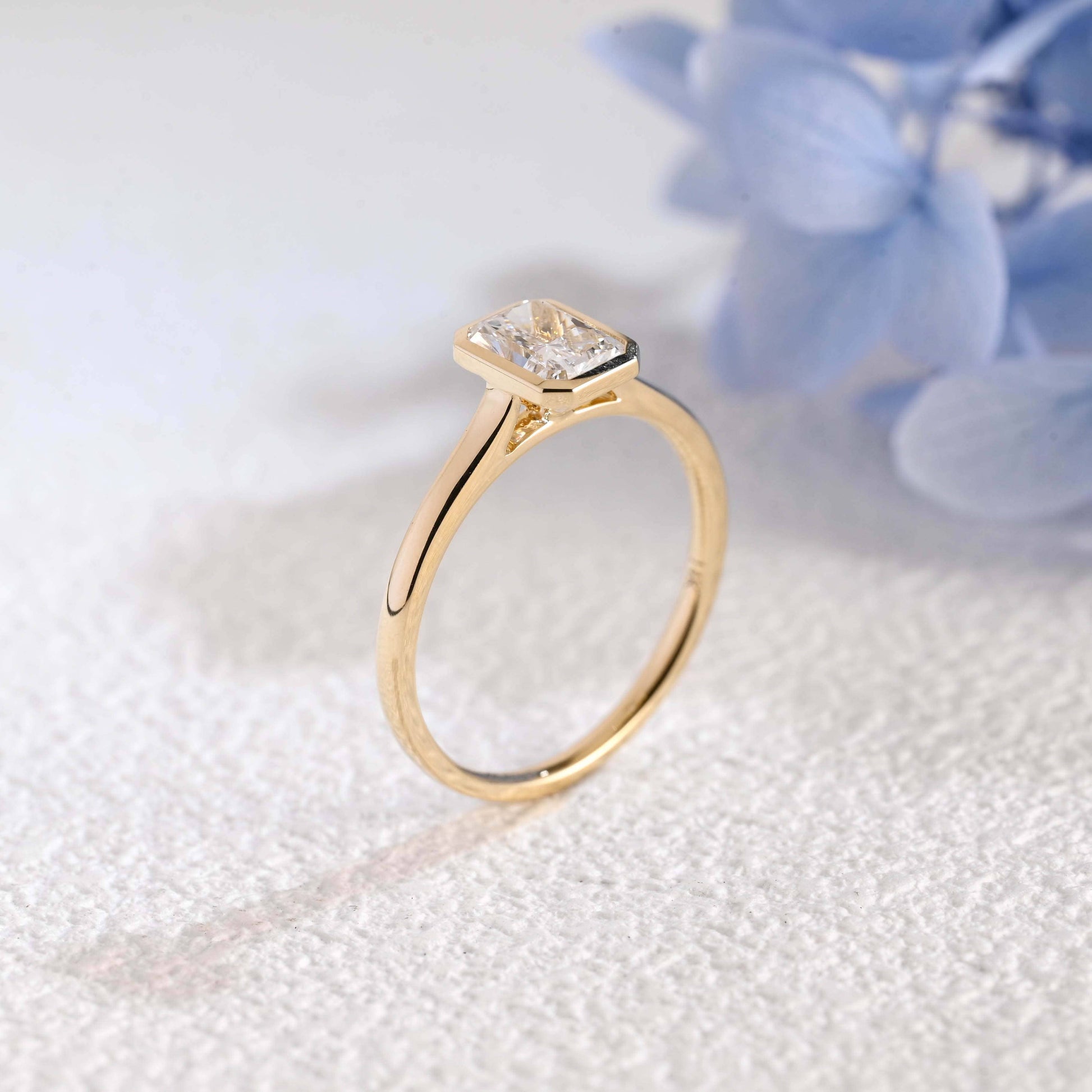 CausYou radiant cut diamond engagement ring Solid Gold Solitaire Radiant Cut Lab Diamond Engagement Ring | D Color VS1 IGI Certified