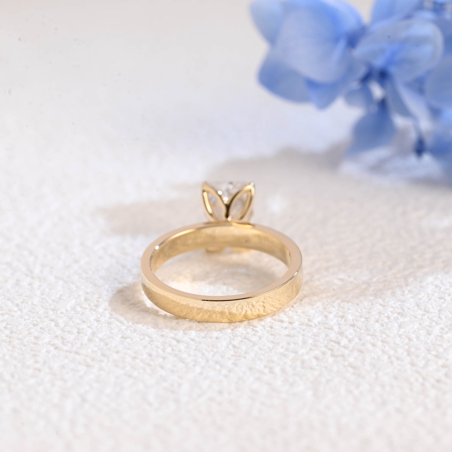 CausYou radiant cut diamond engagement ring Solid Gold Tulip Setting Radiant Cut Lab Diamond Engagement Ring | D Color VS1 IGI Certified