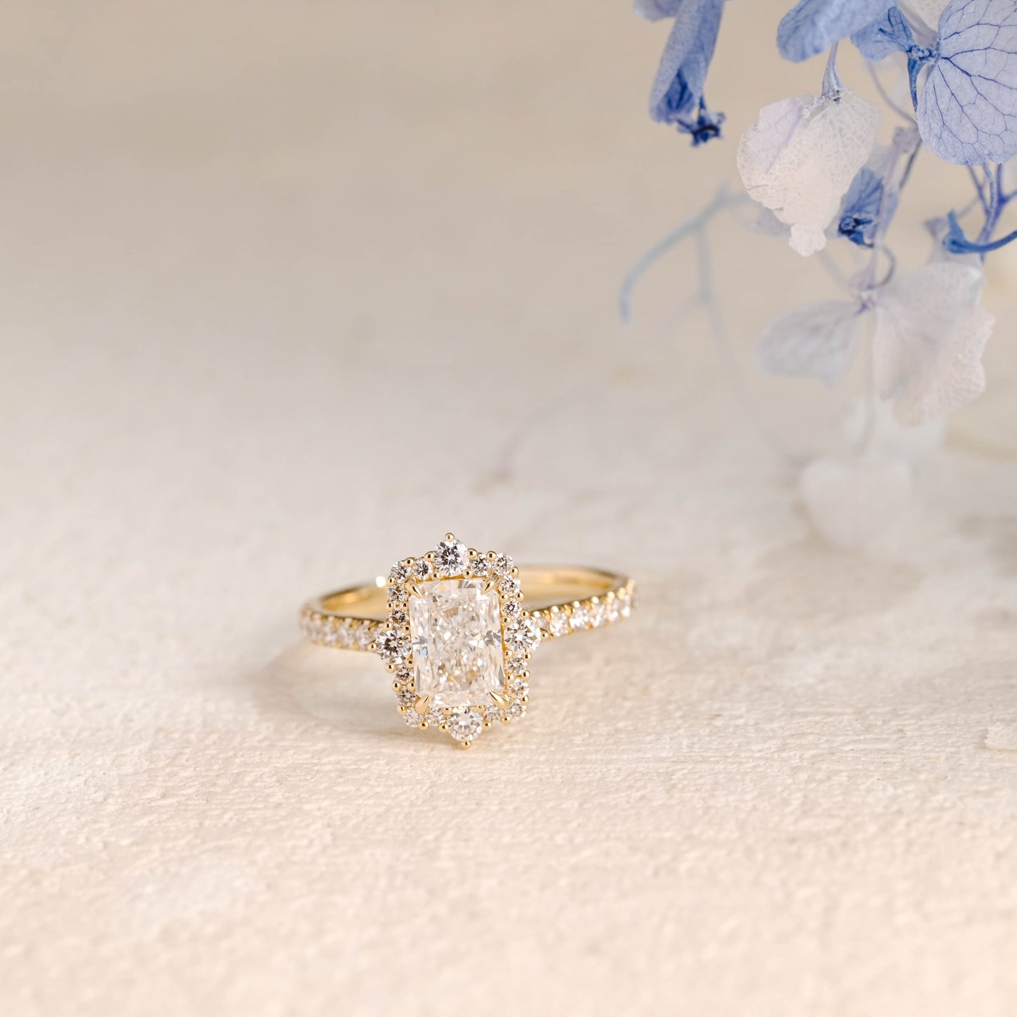 CausYou radiant cut diamond engagement ring Solid Gold Vintage Halo Radiant Cut Lab Diamond Engagement Ring | D Color VS1 IGI Certified (Copy)