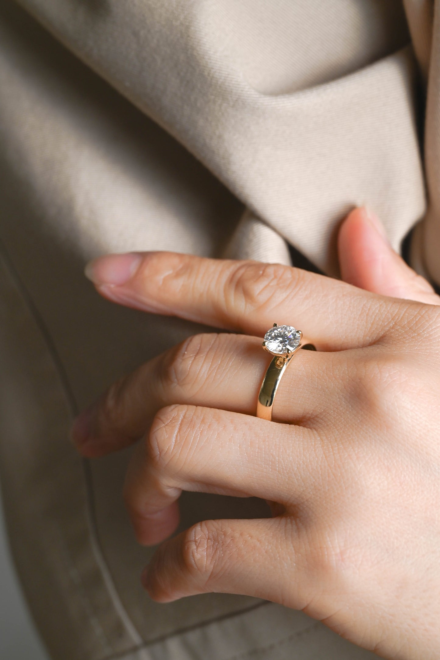 CausYou round cut diamond engagement ring Solid Gold D/VS1 4mm Wide Band Round Cut Lab Grown Diamond Engagement Ring