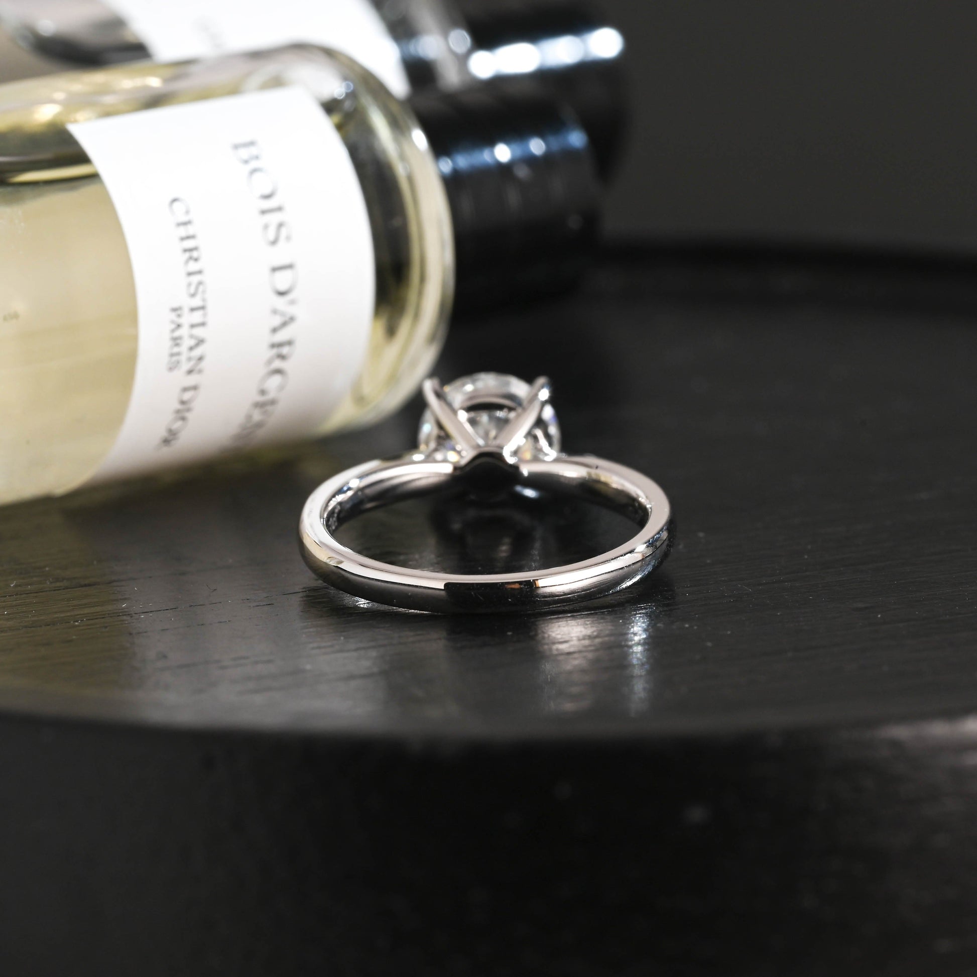 CausYou round cut diamond engagement ring Solid Gold D/VS1 Cathedral Setting Round Cut Lab Grown Diamond Engagement Ring