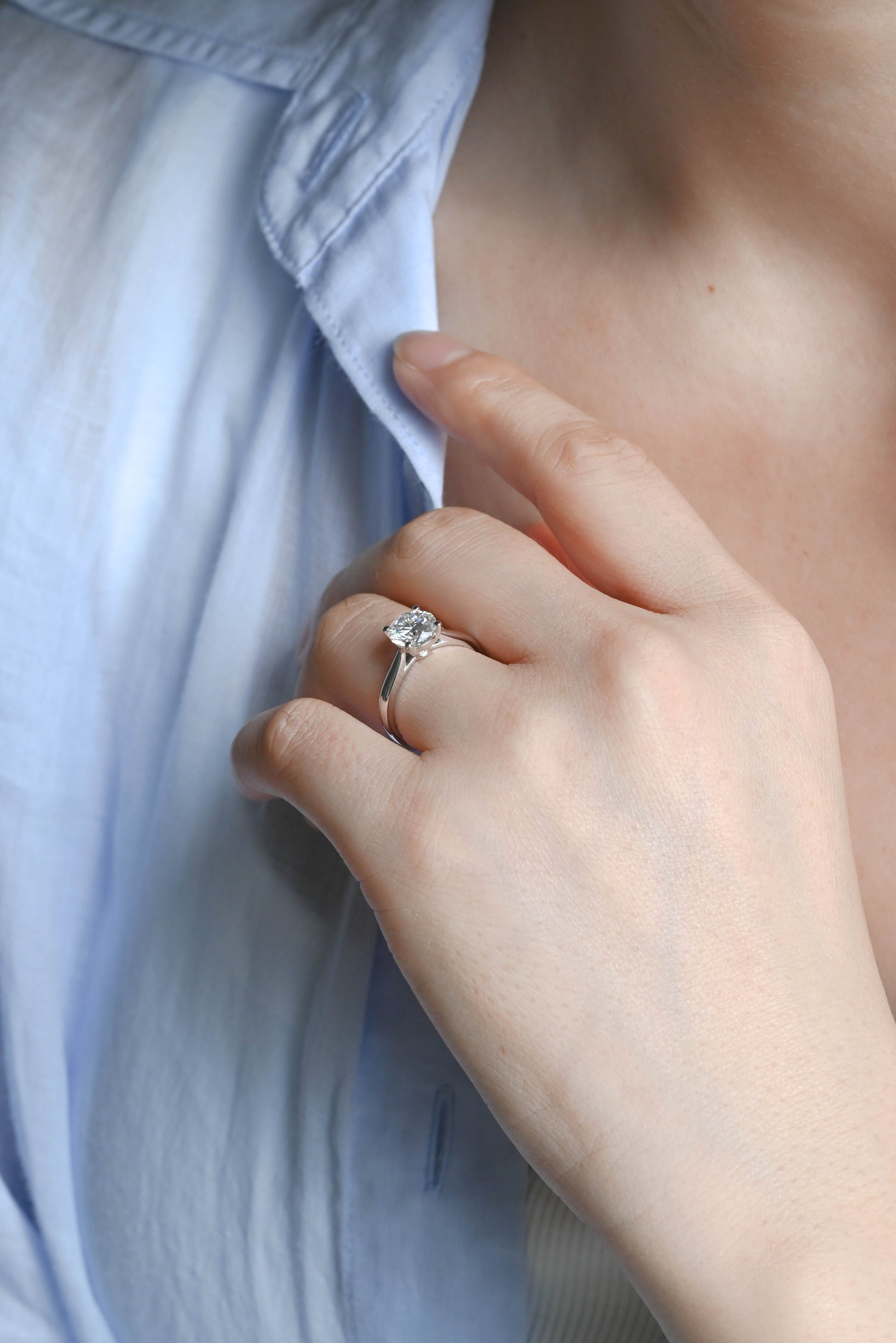 CausYou round cut diamond engagement ring Solid Gold D/VS1 Cathedral Setting Round Cut Lab Grown Diamond Engagement Ring
