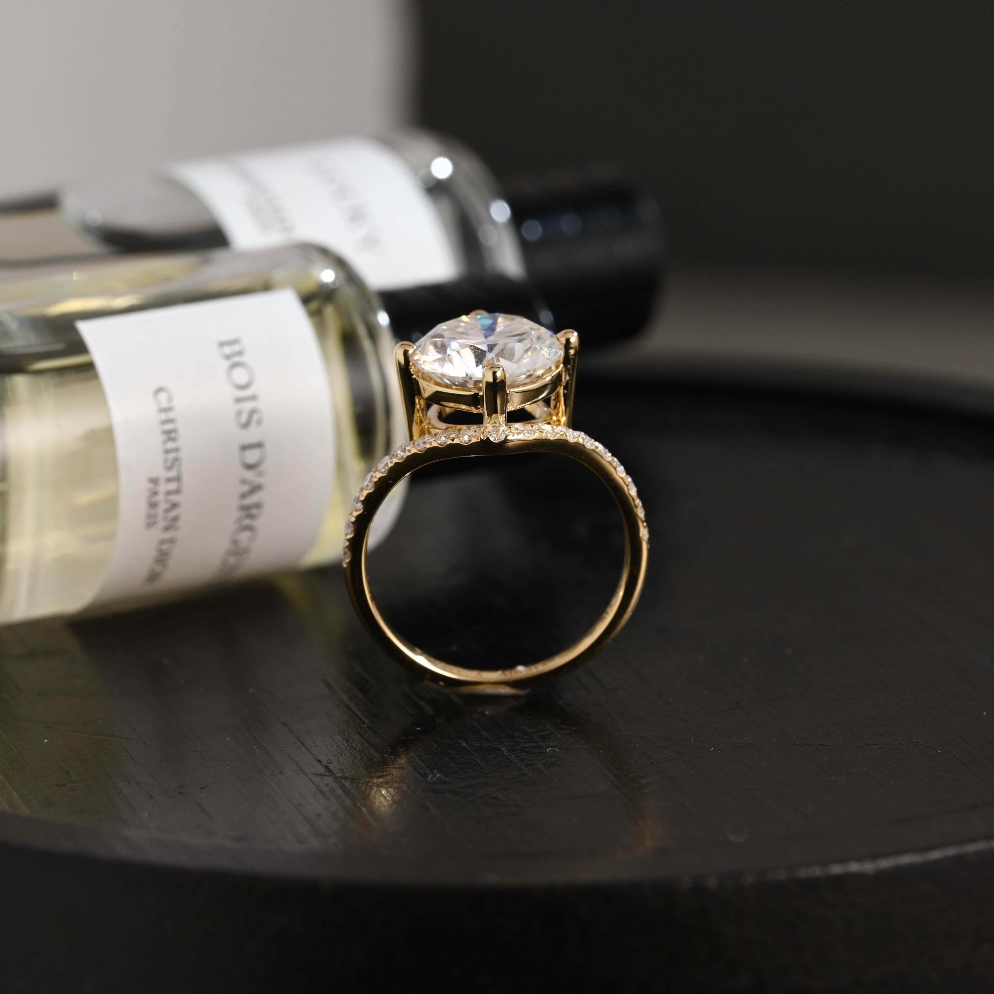 CausYou round cut diamond engagement ring Solid Gold D/VS1 Curved Band Round Cut Lab Grown Diamond Engagement Ring