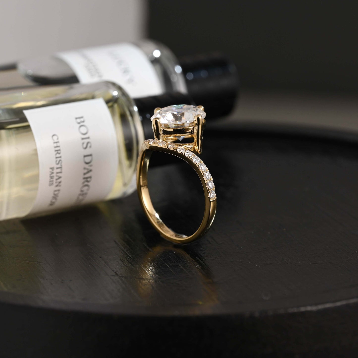 CausYou round cut diamond engagement ring Solid Gold D/VS1 Curved Band Round Cut Lab Grown Diamond Engagement Ring