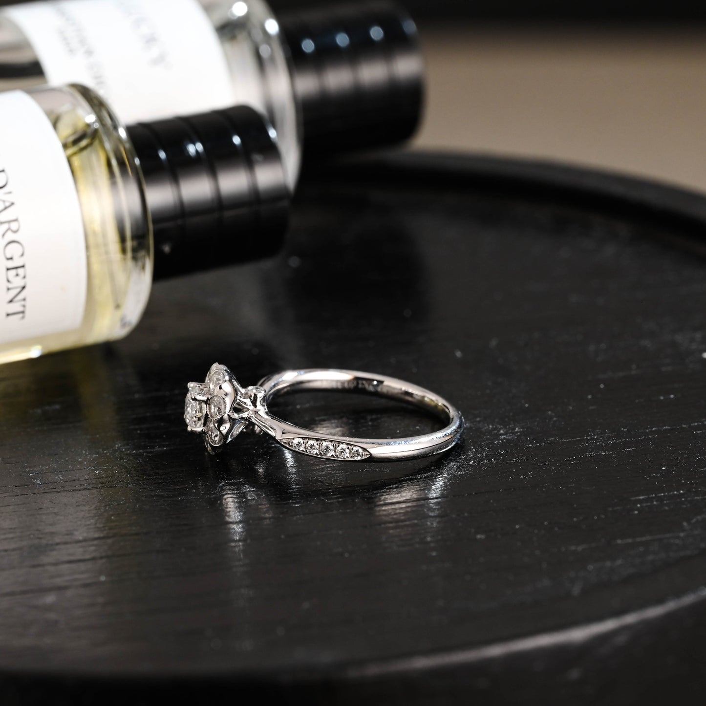 CausYou round cut diamond engagement ring Solid Gold D/VS1 Flower Round Cut Lab Grown Diamond Engagement Ring