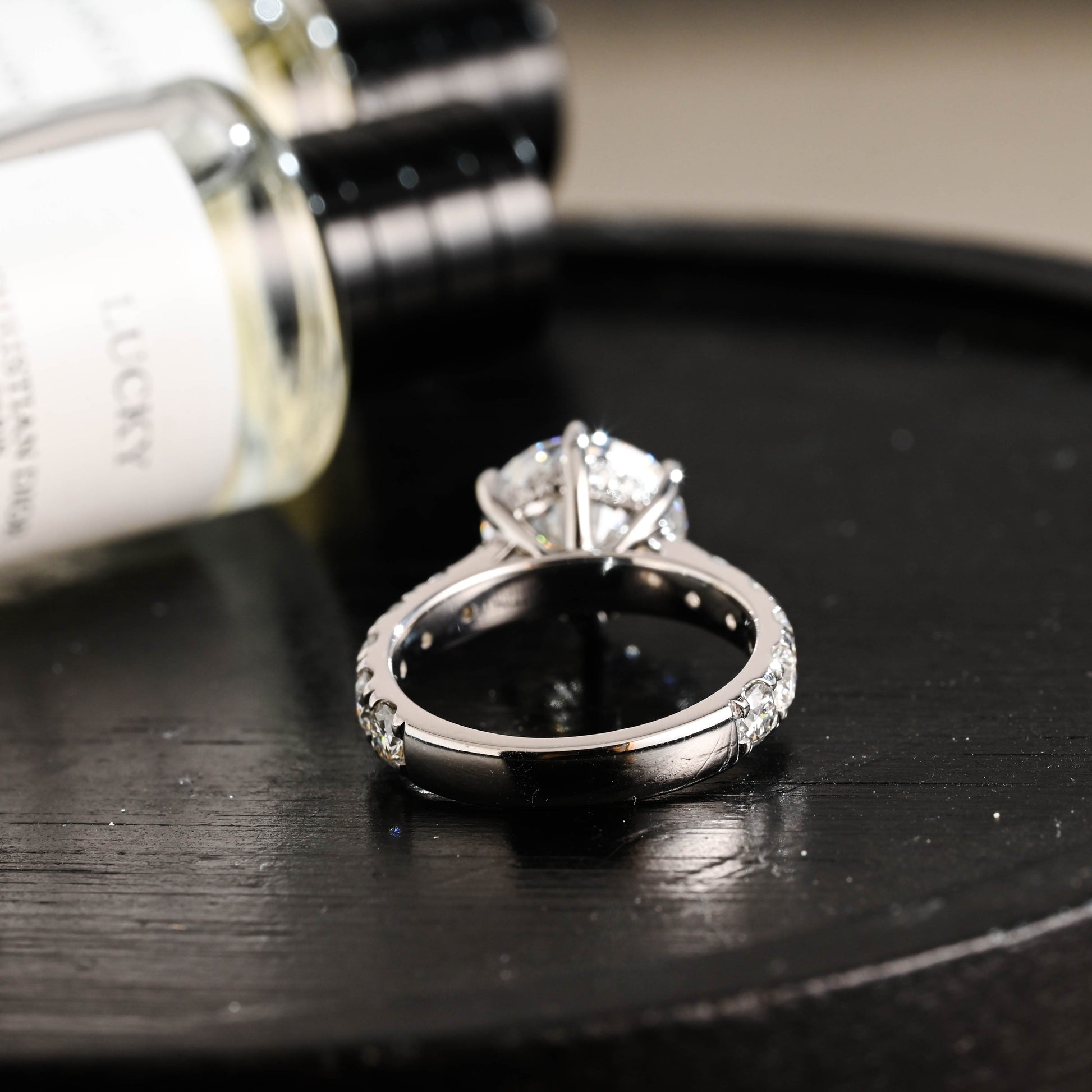 CausYou round cut diamond engagement ring Solid Gold D/VS1 Half Eternity Round Cut Lab Grown Diamond Engagement Ring