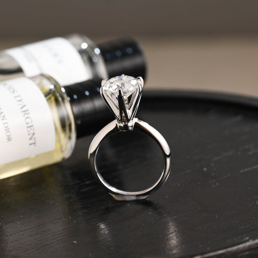 CausYou round cut diamond engagement ring Solid Gold D/VS1 High Setting Round Cut Lab Grown Diamond Engagement Ring