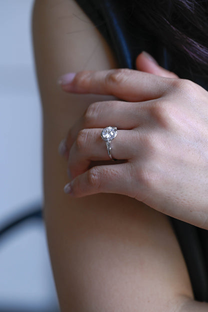 CausYou round cut diamond engagement ring Solid Gold D/VS1 Nature Inspired Leafy Round Cut Lab Grown Diamond Engagement Ring