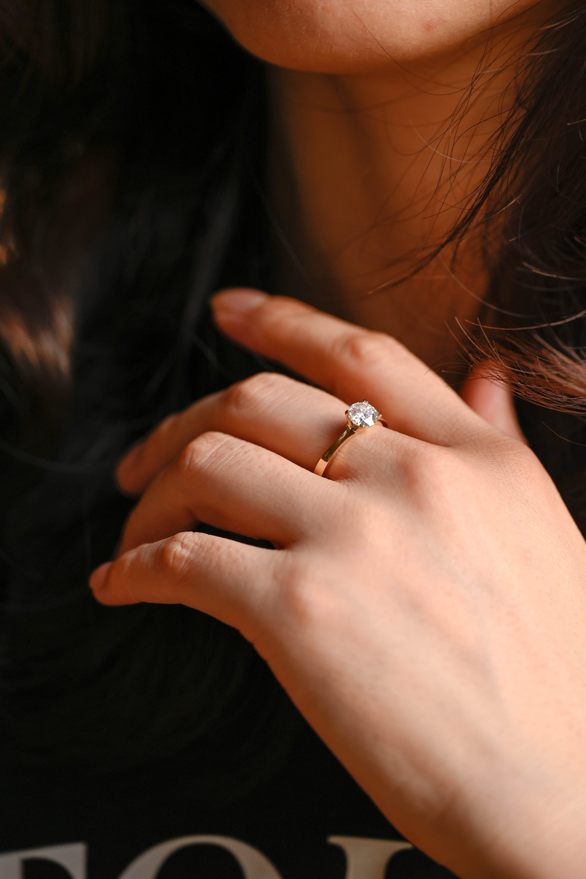 CausYou round cut diamond engagement ring Solid Gold D/VS1 Round Cut Lab Grown Diamond Engagement Ring