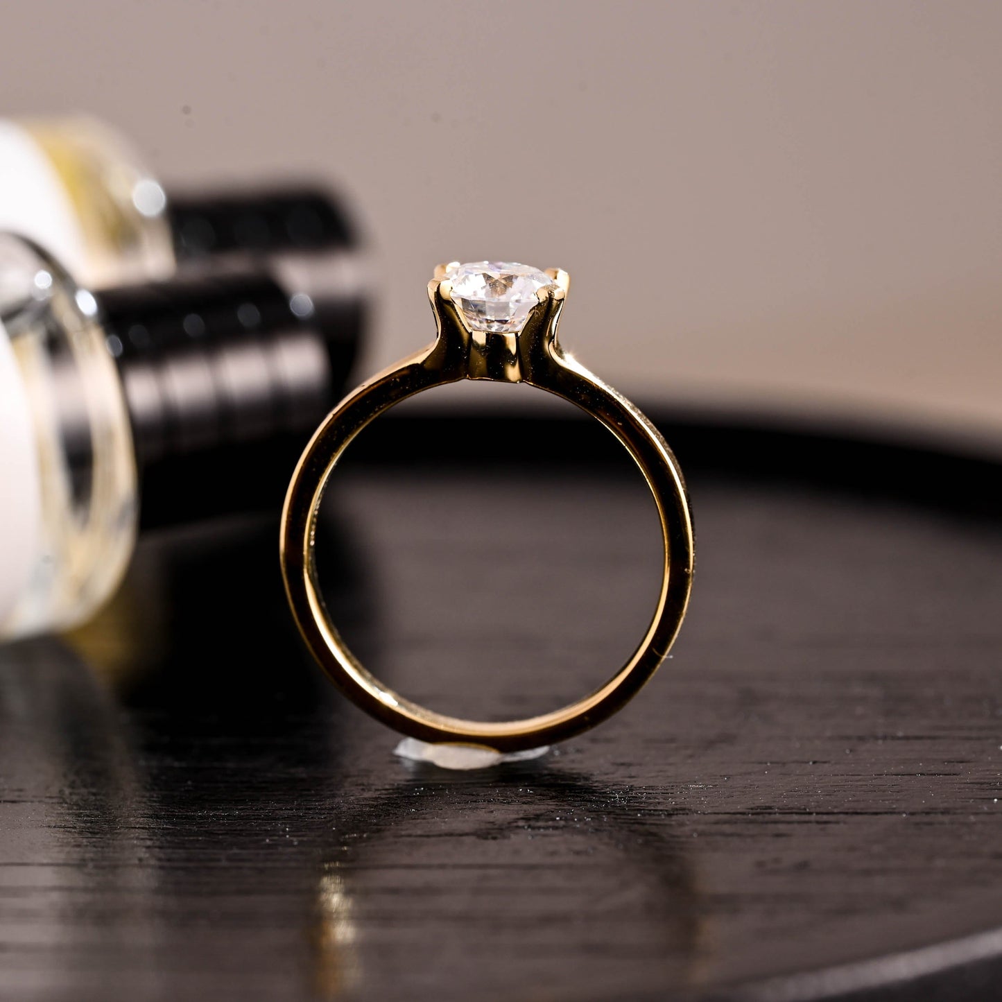 CausYou round cut diamond engagement ring Solid Gold D/VS1 Round Cut Lab Grown Diamond Engagement Ring