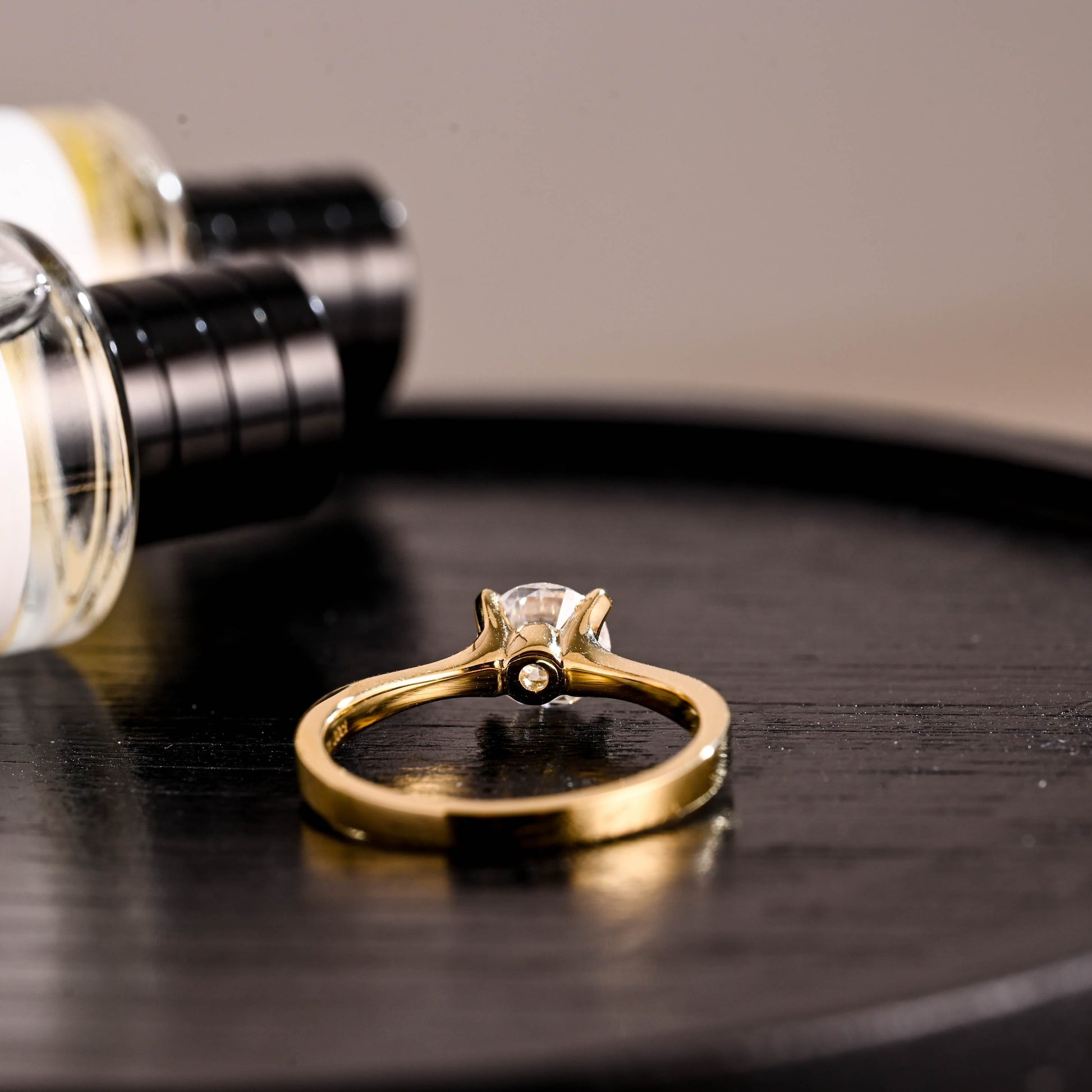 CausYou round cut diamond engagement ring Solid Gold D/VS1 Round Cut Lab Grown Diamond Engagement Ring