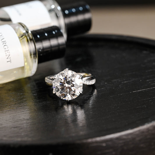 CausYou round cut diamond engagement ring Solid Gold D/VS1 Tulip Setting Half Pave Twisted Band Round Cut Lab Grown Engagement Diamond Ring