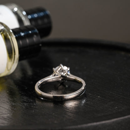 CausYou round cut diamond engagement ring Solid Gold D/VS1 Tulip Setting Round Cut Lab Grown Diamond Engagement Ring