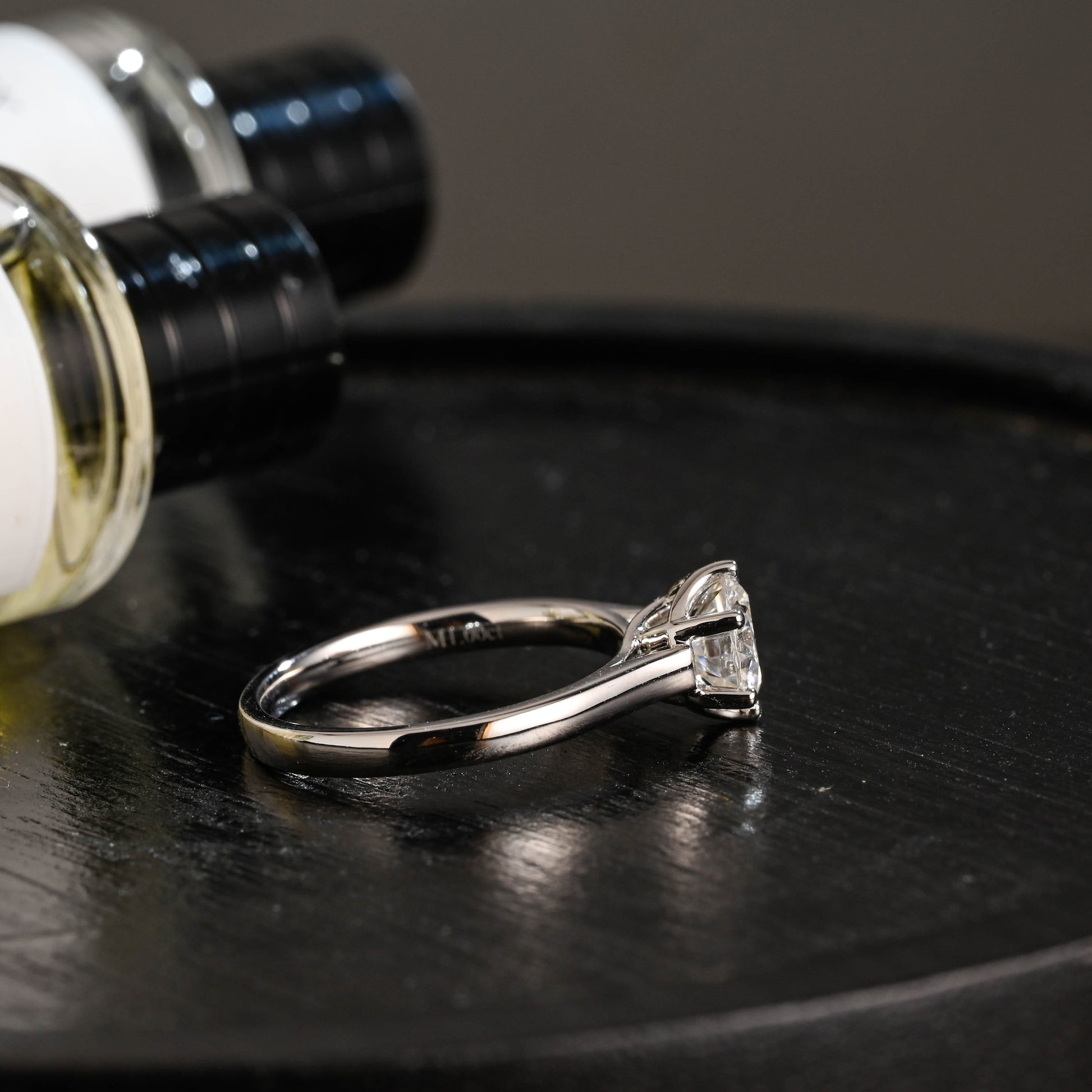 CausYou round cut diamond engagement ring Solid Gold D/VS1 Tulip Setting Round Cut Lab Grown Diamond Engagement Ring