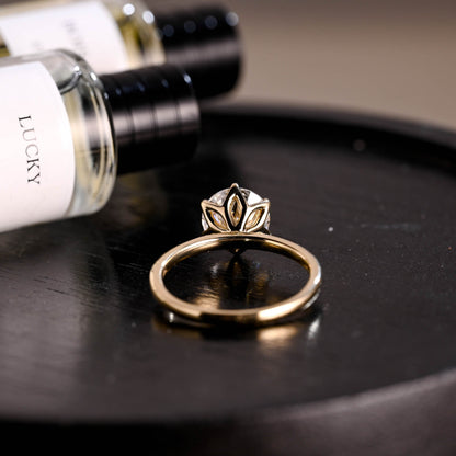 CausYou round cut diamond engagement ring Solid Gold D/VS1 Tulip Setting Round Cut Lab Grown Diamond Engagement Ring