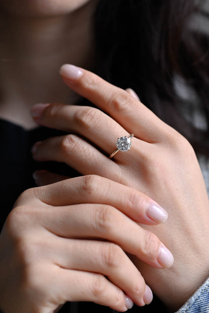 CausYou round cut diamond engagement ring Solid Gold D/VS1 Tulip Setting Round Cut Lab Grown Diamond Engagement Ring