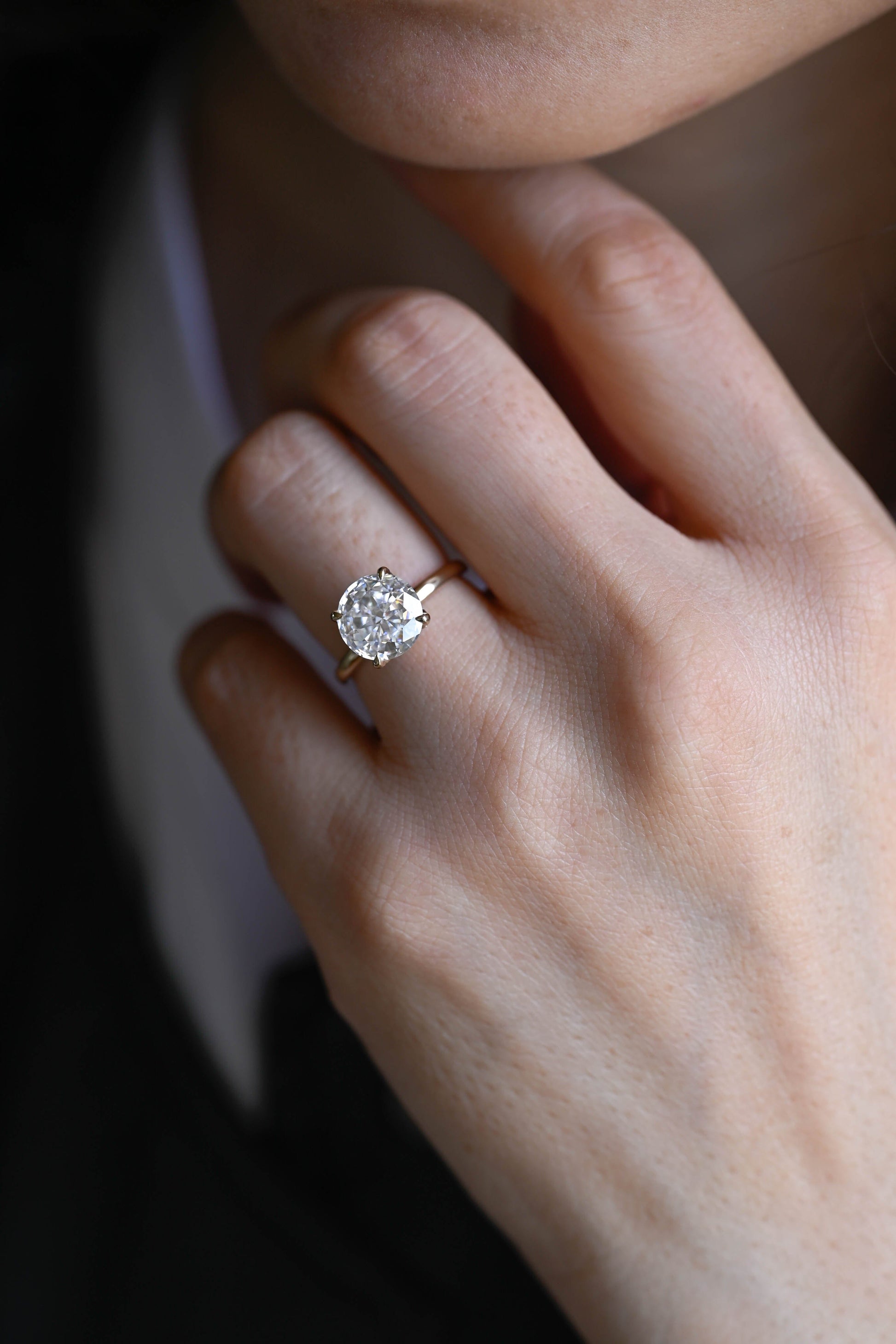 CausYou round cut diamond engagement ring Solid Gold D/VS1 Tulip Setting Round Cut Lab Grown Diamond Engagement Ring
