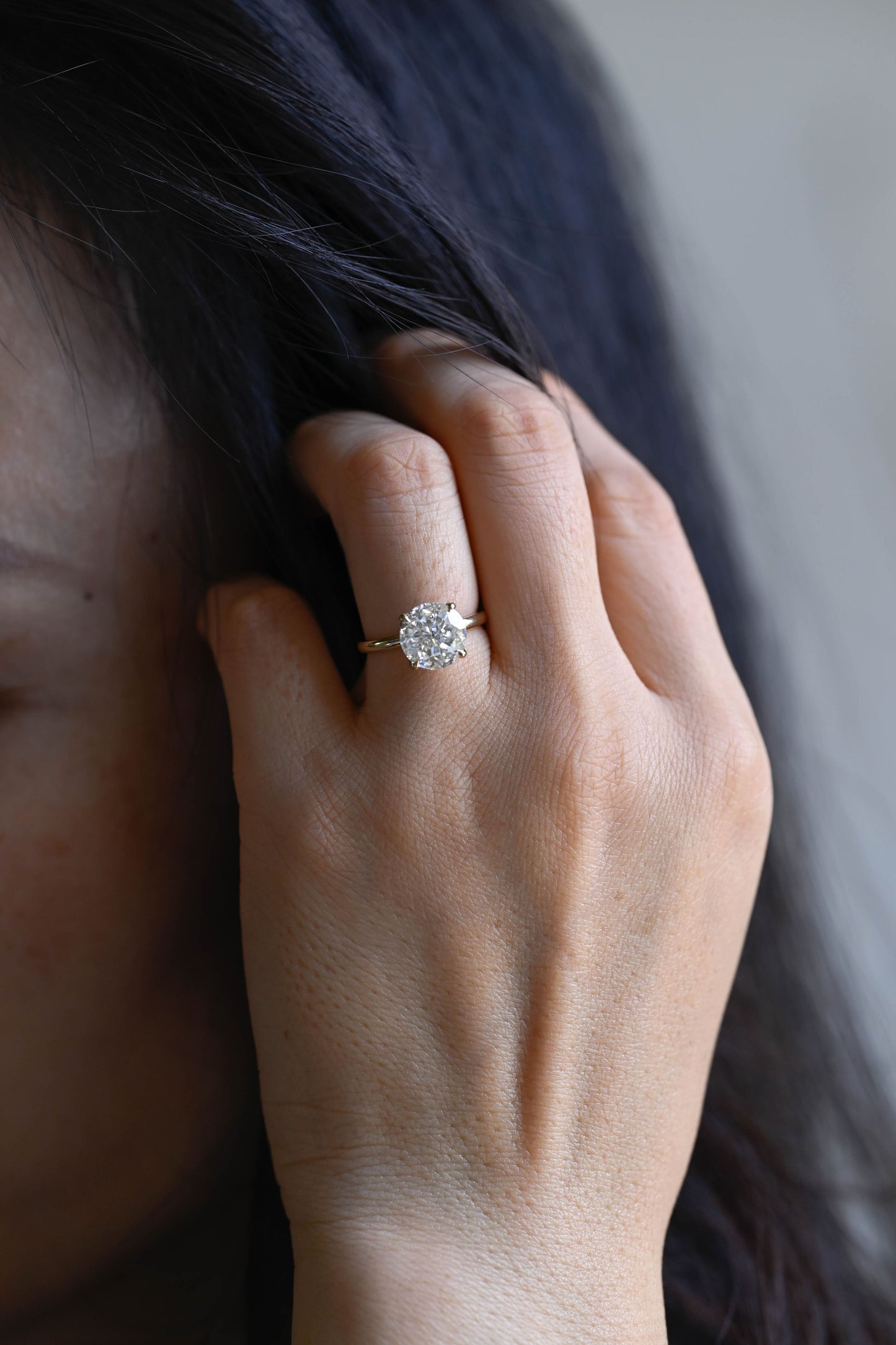 CausYou round cut diamond engagement ring Solid Gold D/VS1 Tulip Setting Round Cut Lab Grown Diamond Engagement Ring