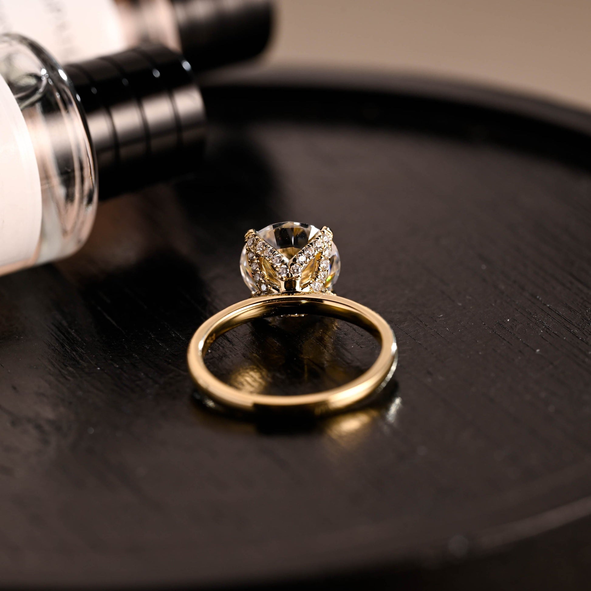 CausYou round cut diamond engagement ring Solid Gold D/VS1 Tulip Setting Round Cut Lab Grown Diamond Engagement Ring