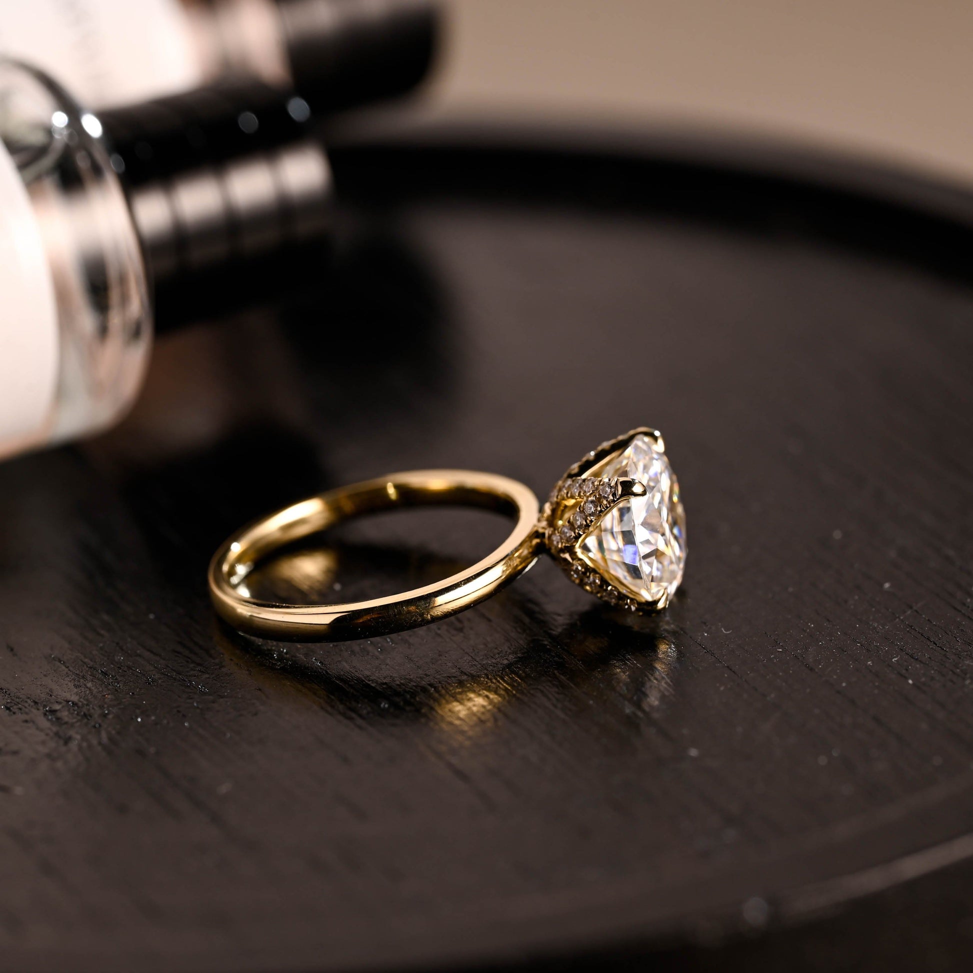 CausYou round cut diamond engagement ring Solid Gold D/VS1 Tulip Setting Round Cut Lab Grown Diamond Engagement Ring