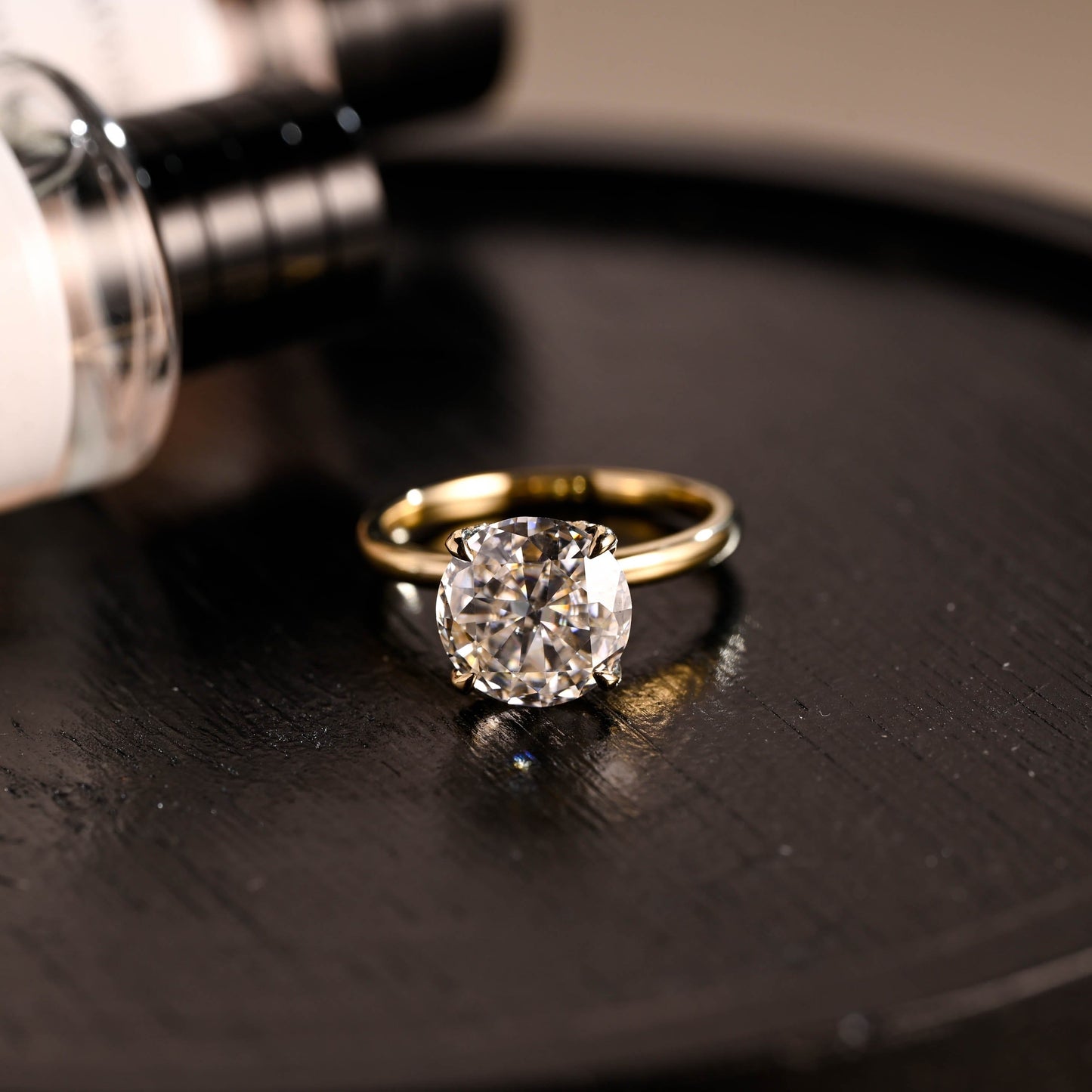 CausYou round cut diamond engagement ring Solid Gold D/VS1 Tulip Setting Round Cut Lab Grown Diamond Engagement Ring