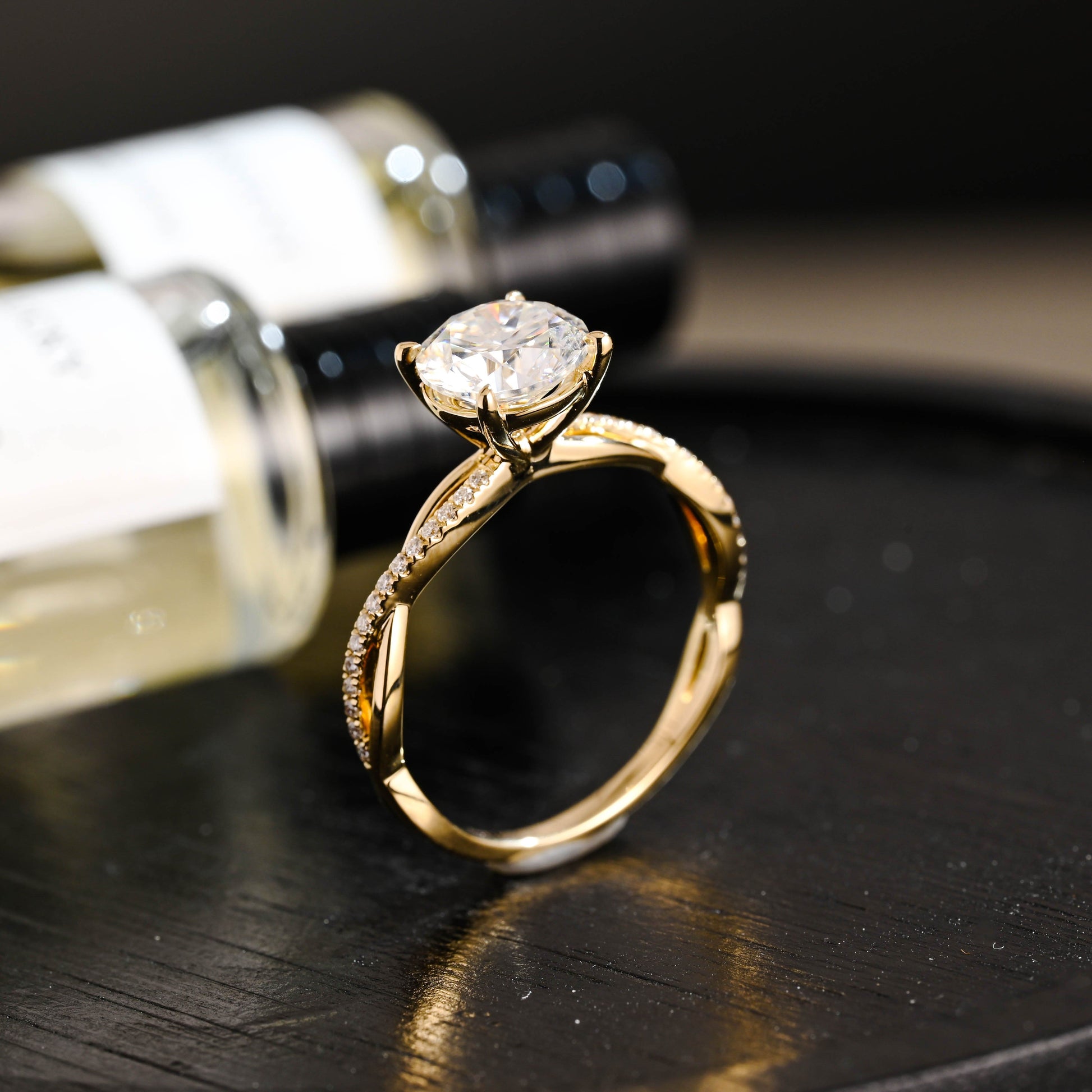 CausYou round cut diamond engagement ring Solid Gold D/VS1 Twisted Band Round Cut Lab Grown Diamond Engagement Ring