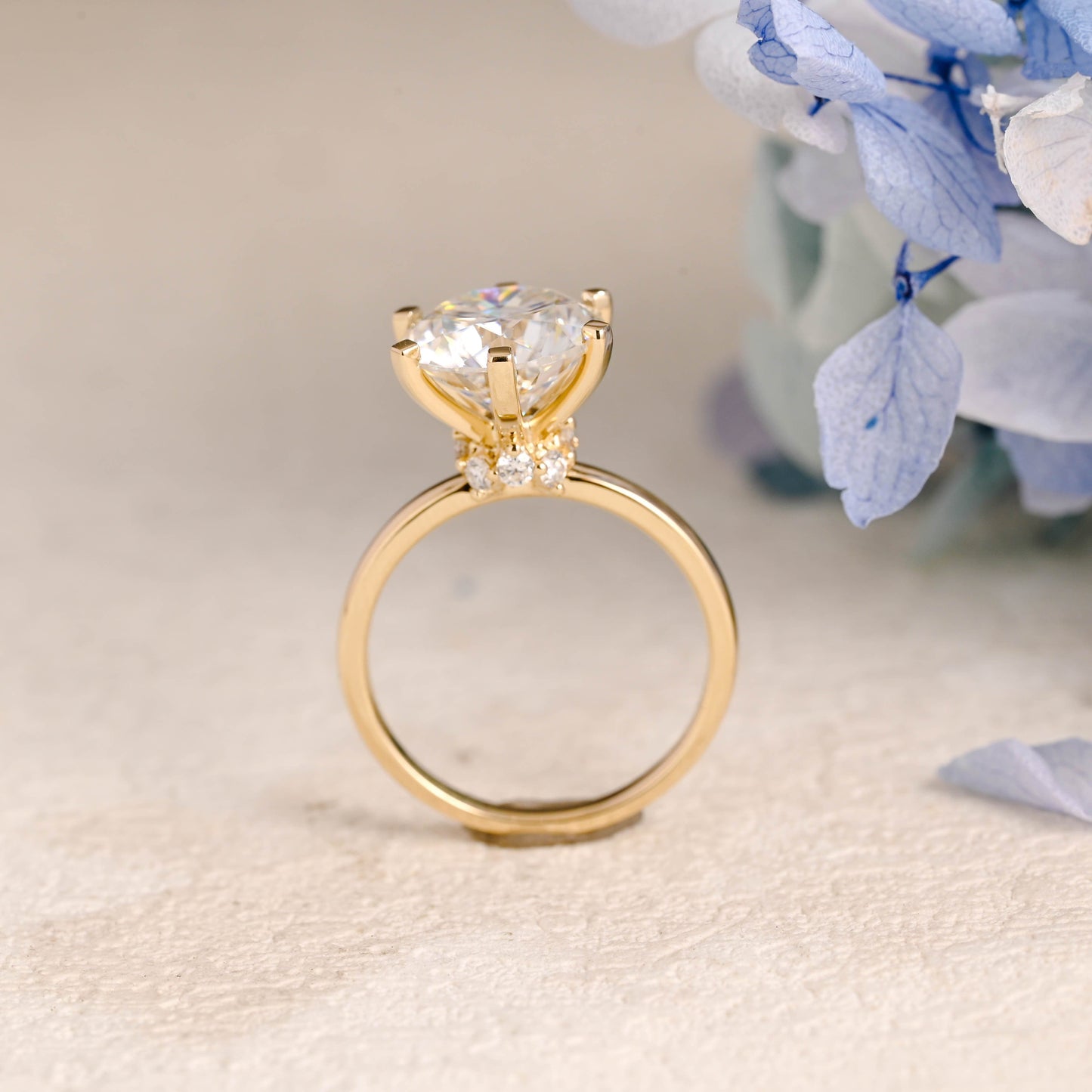 CausYou round cut moissanite engagement ring Solid Gold Round Cut Moissanite Engagement Ring