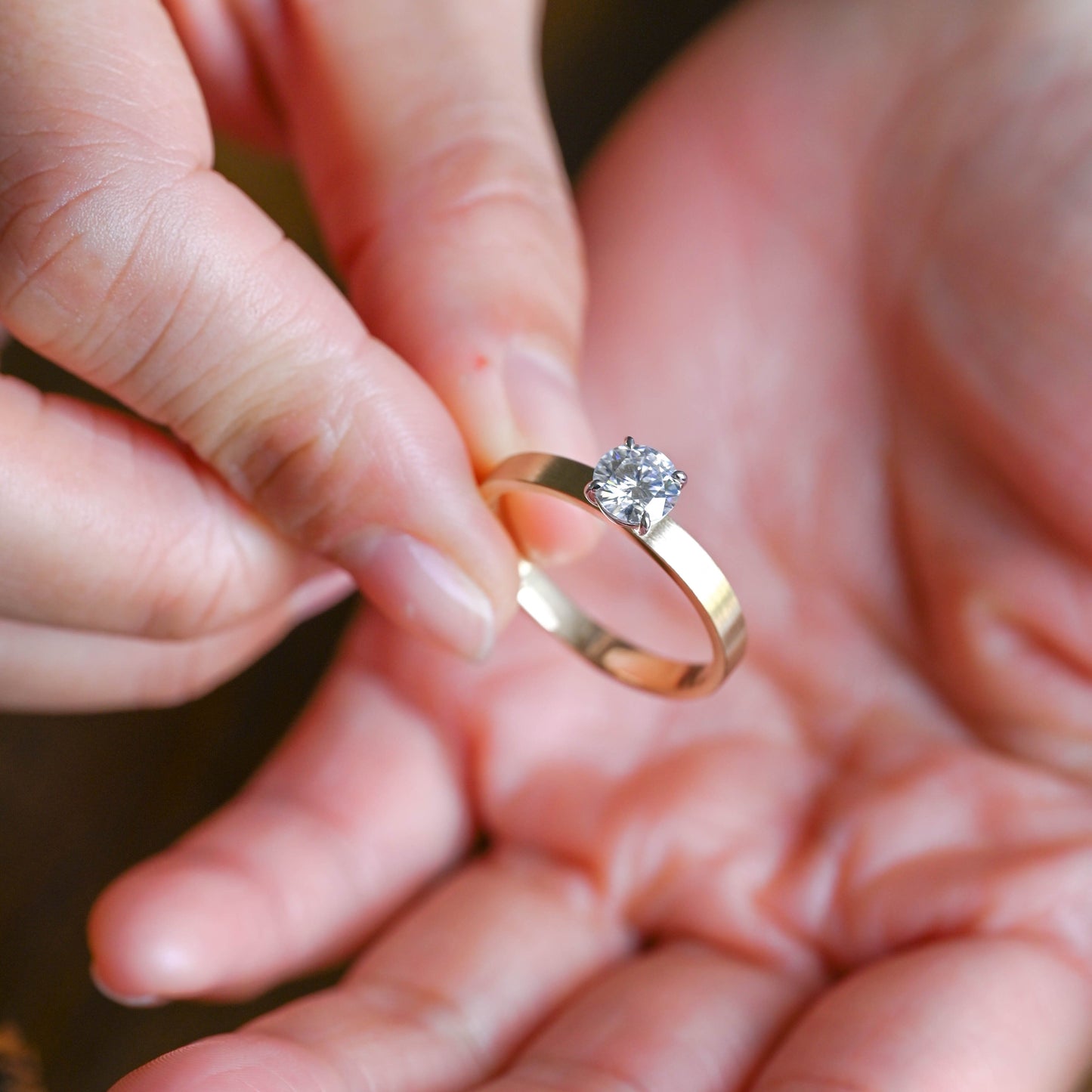 CausYou round cut moissanite engagement ring Solid Gold Round Cut Moissanite Engagement Ring