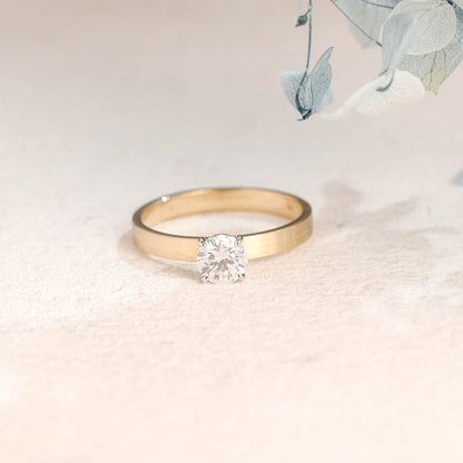 CausYou round cut moissanite engagement ring Solid Gold Round Cut Moissanite Engagement Ring