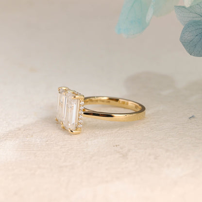 CausYou toi et moi engagement ring Solid Gold Elongated Emerald Cut Moissanite Toi et Moi Ring