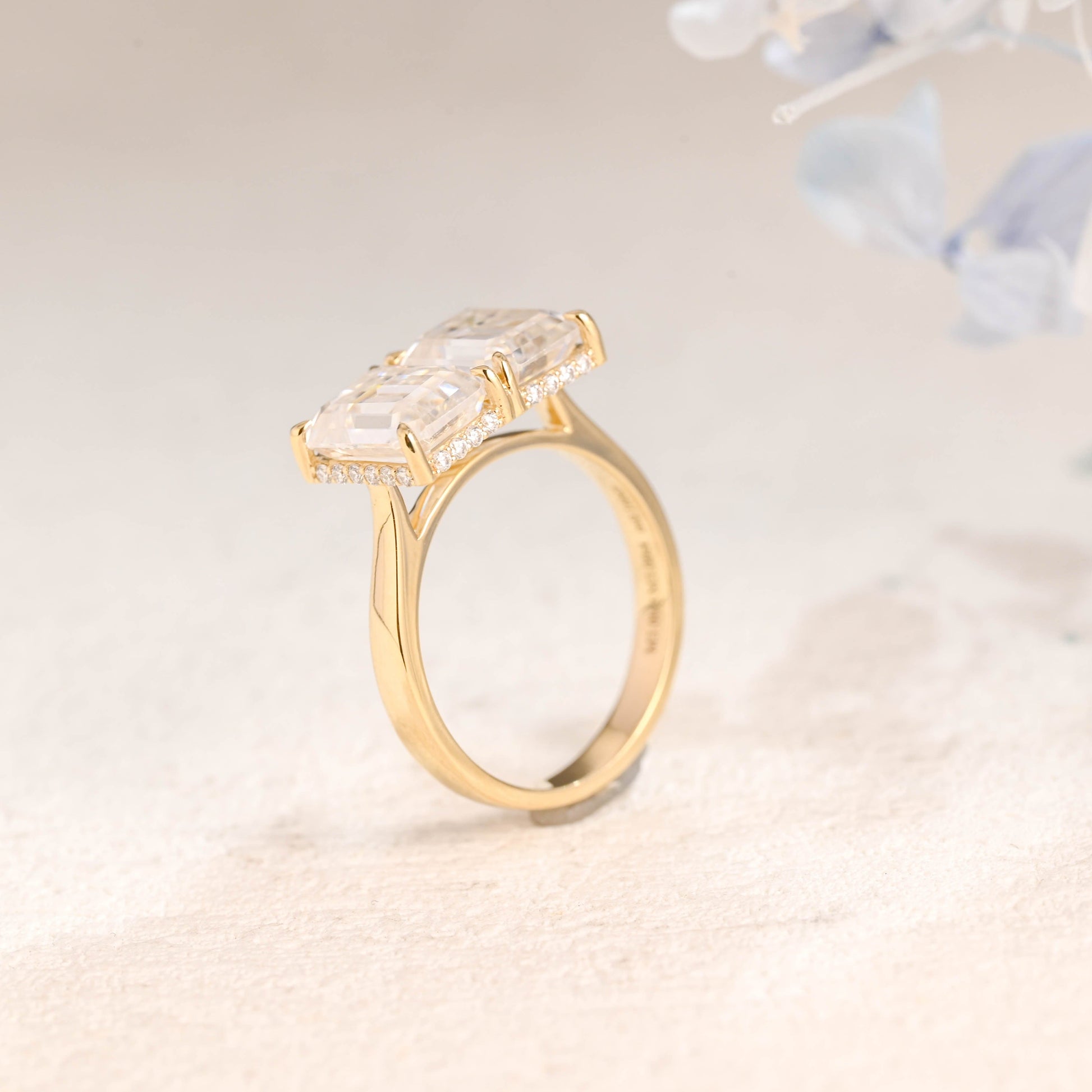 CausYou toi et moi engagement ring Solid Gold Emerald Cut Moissanite Toi et Moi Ring