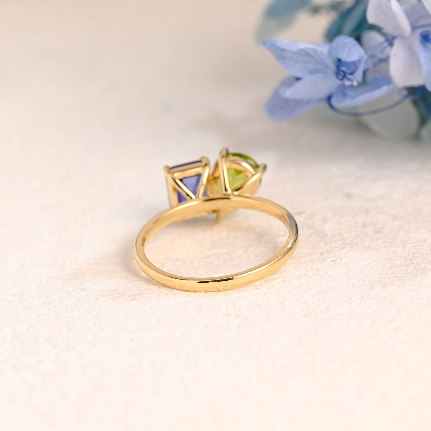 CausYou toi et moi engagement ring Solid Gold Toi Et Moi Emerald Cut Blue Sapphire & Pear Cut Olivine Engagement Ring