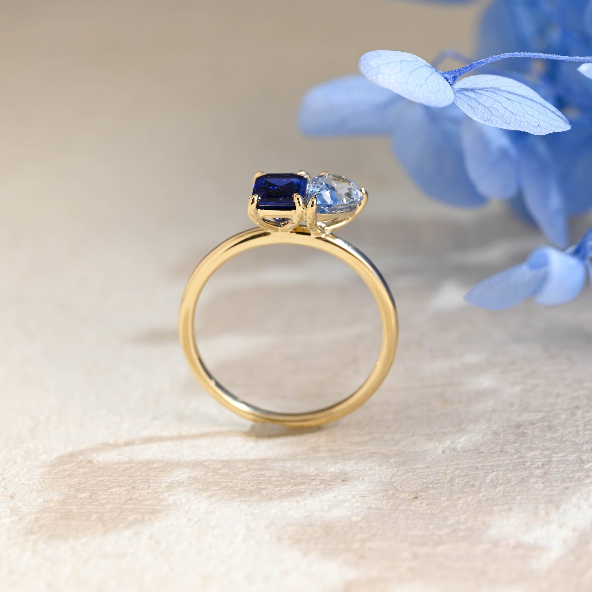 CausYou toi et moi engagement ring Toi et Moi Ring, Solid Gold Emerald Lab Grown Blue Sapphire & Pear Aquamarine Sapphire Engagement Ring