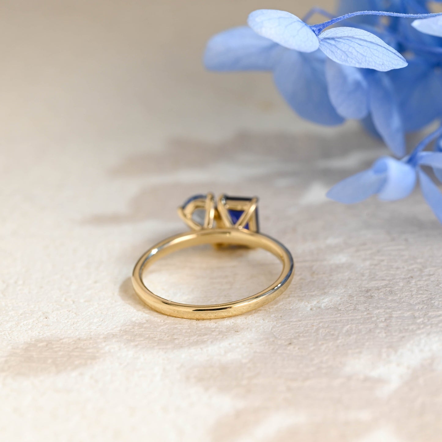 CausYou toi et moi engagement ring Toi et Moi Ring, Solid Gold Emerald Lab Grown Blue Sapphire & Pear Aquamarine Sapphire Engagement Ring