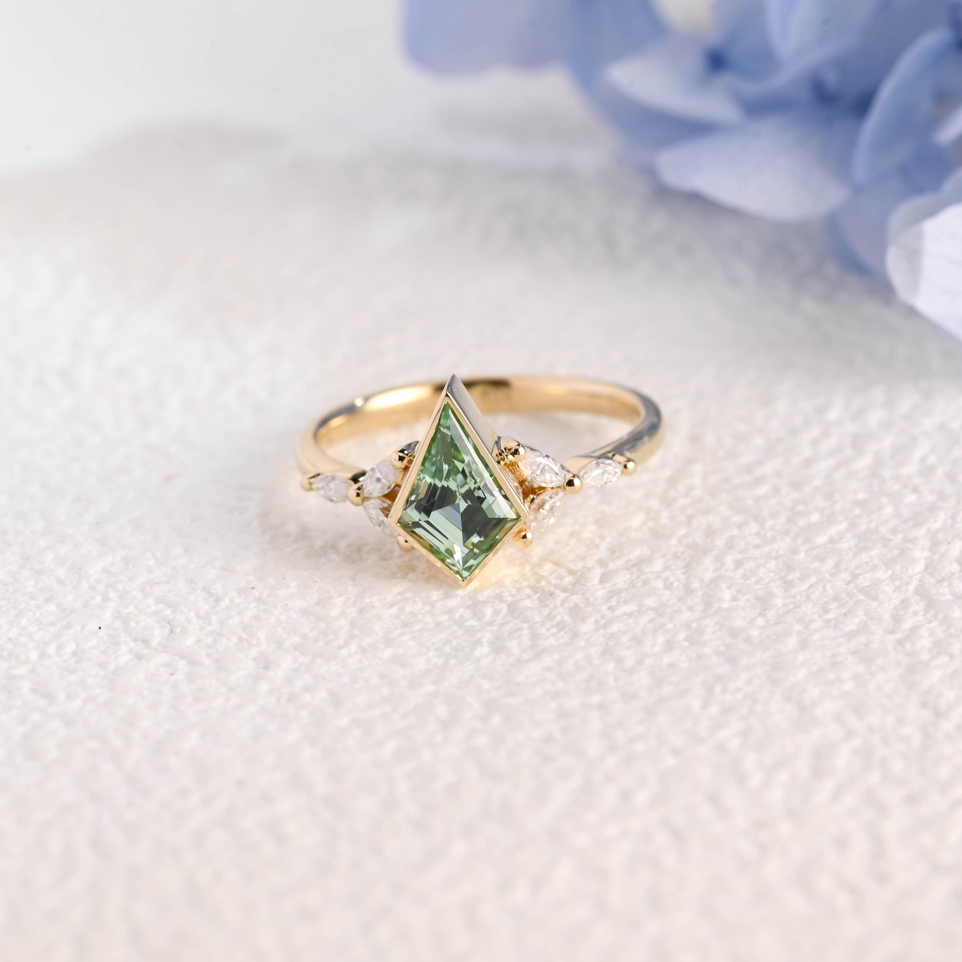 CausYou trillion cut moissanite engagement ring Solid Gold Kite Shape Green Sapphire Engagement Ring Bezel Ring