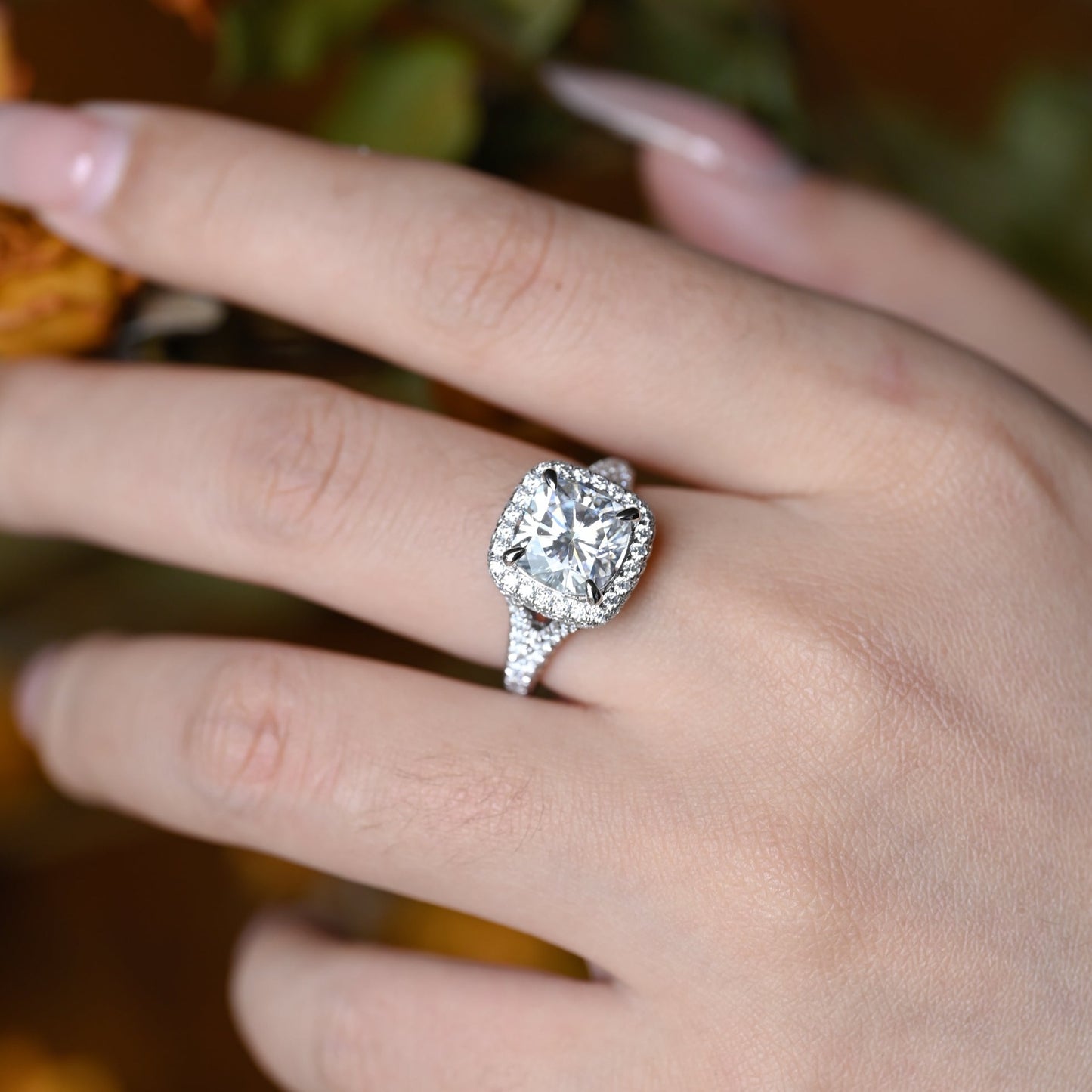 cushion-cut-engagement-ring-wedding-ring-bridal-ring