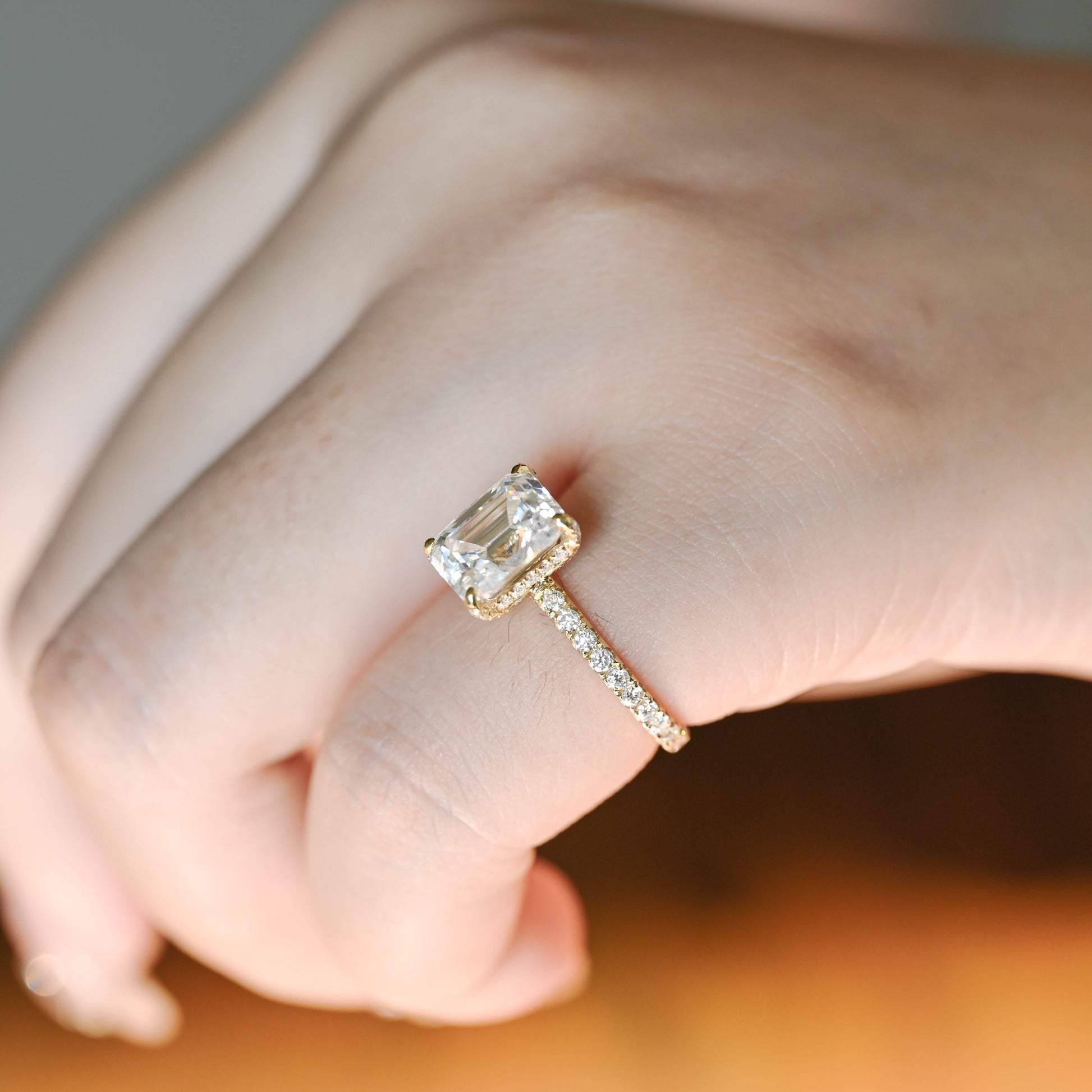 emerald-cut-lab-grown-diamond-engagement-wedding-bridal-ring