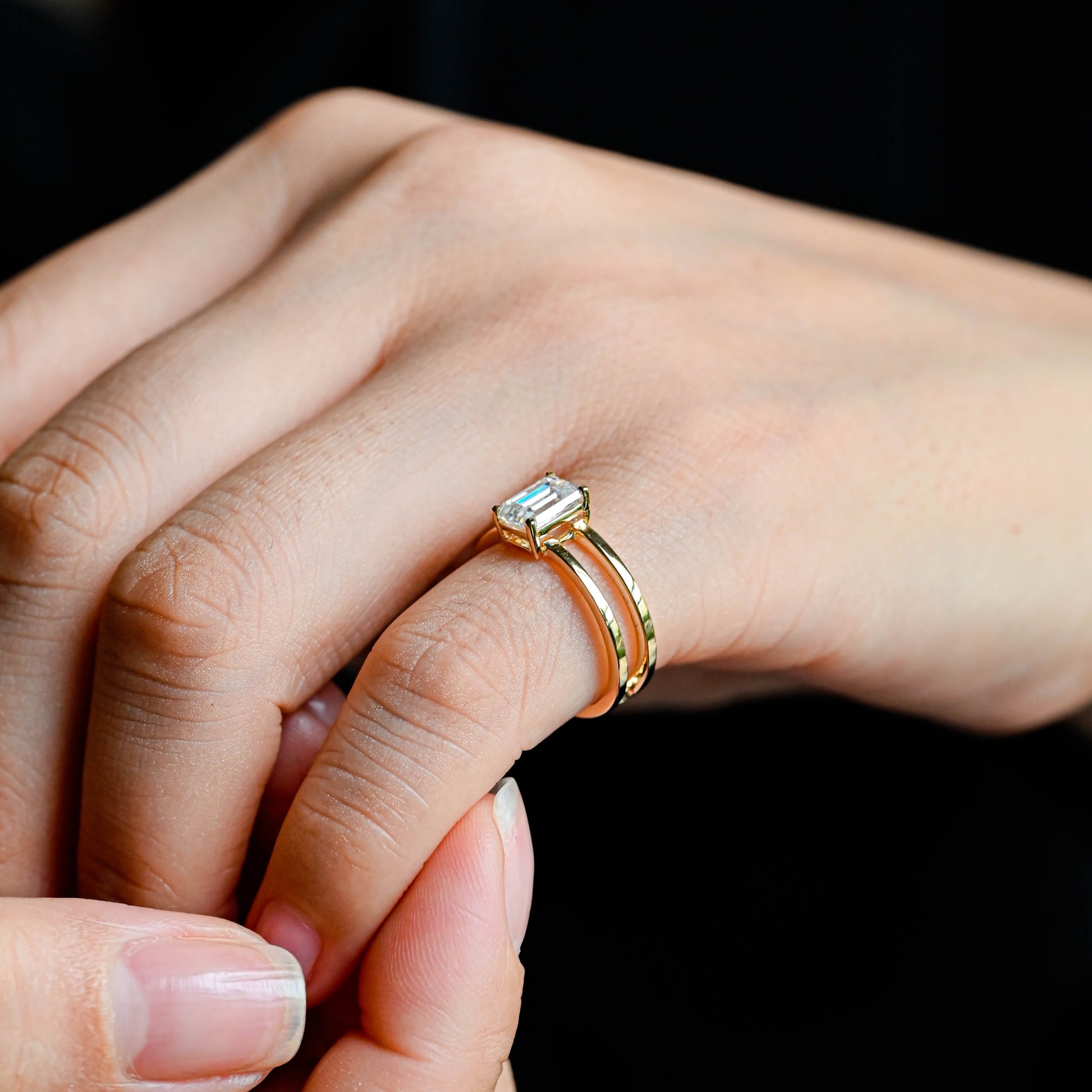 double-band-lab-grown-diamond-emerald-cut-wedding-bridal-engagement-ring