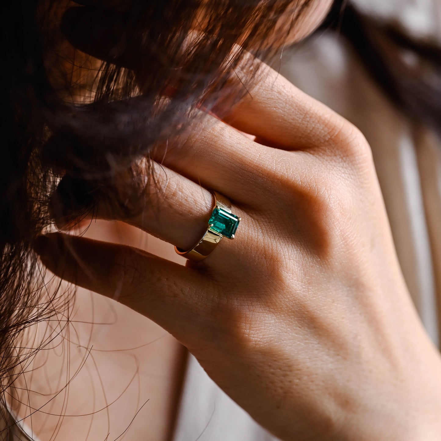 emerald-engagmenet-ring-wedding-ring-cigar-band-ring