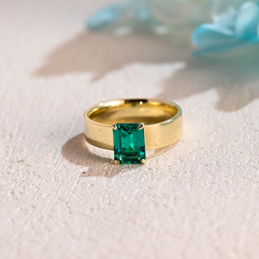 emerald-engagmenet-ring-wedding-ring-cigar-band-ring