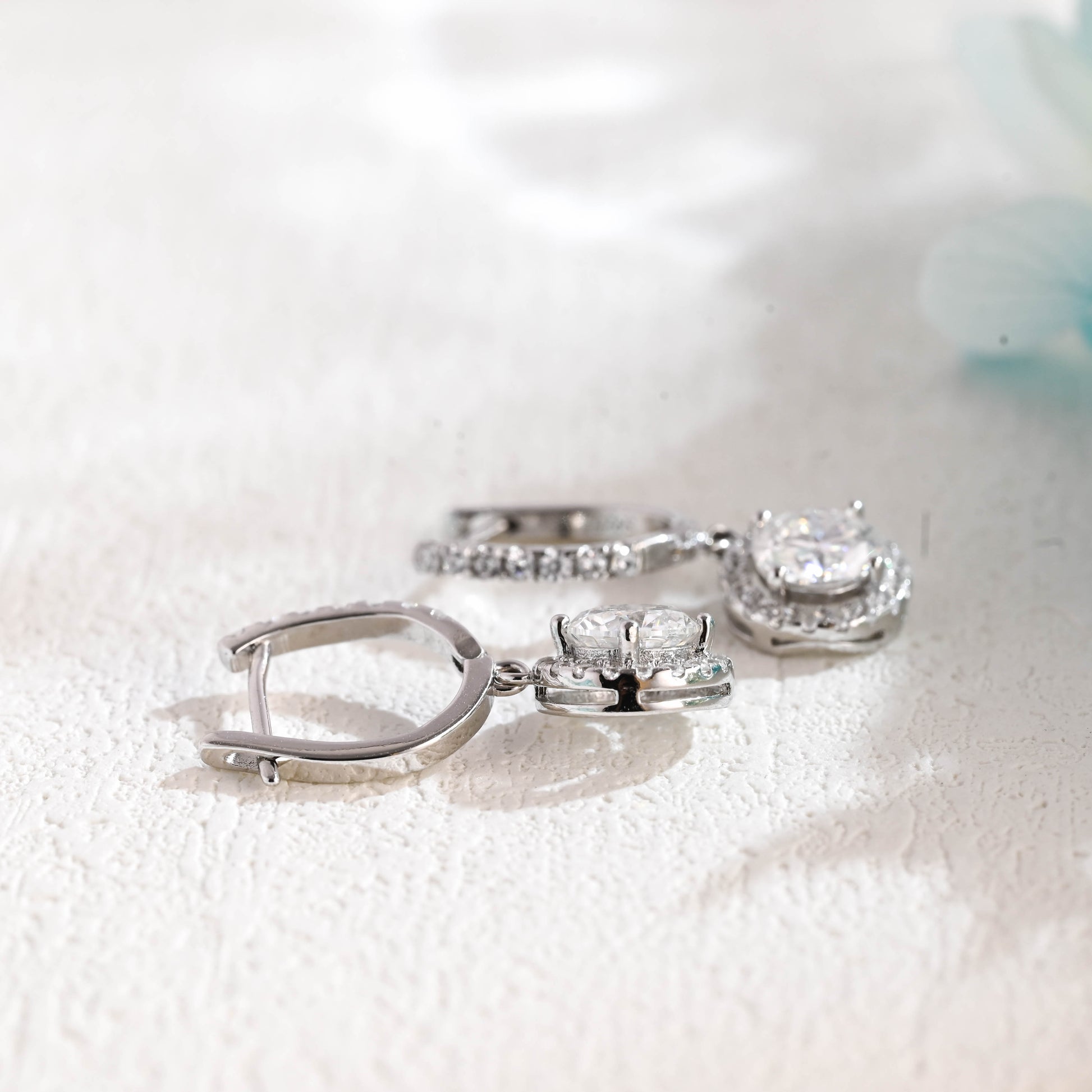 round-cut-moissanite-hoop-earrings-dangle-english-lock-earrings