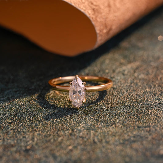 marquise-cut-lab-grown-diamond-engagement-wedding-bridal-ring-gift