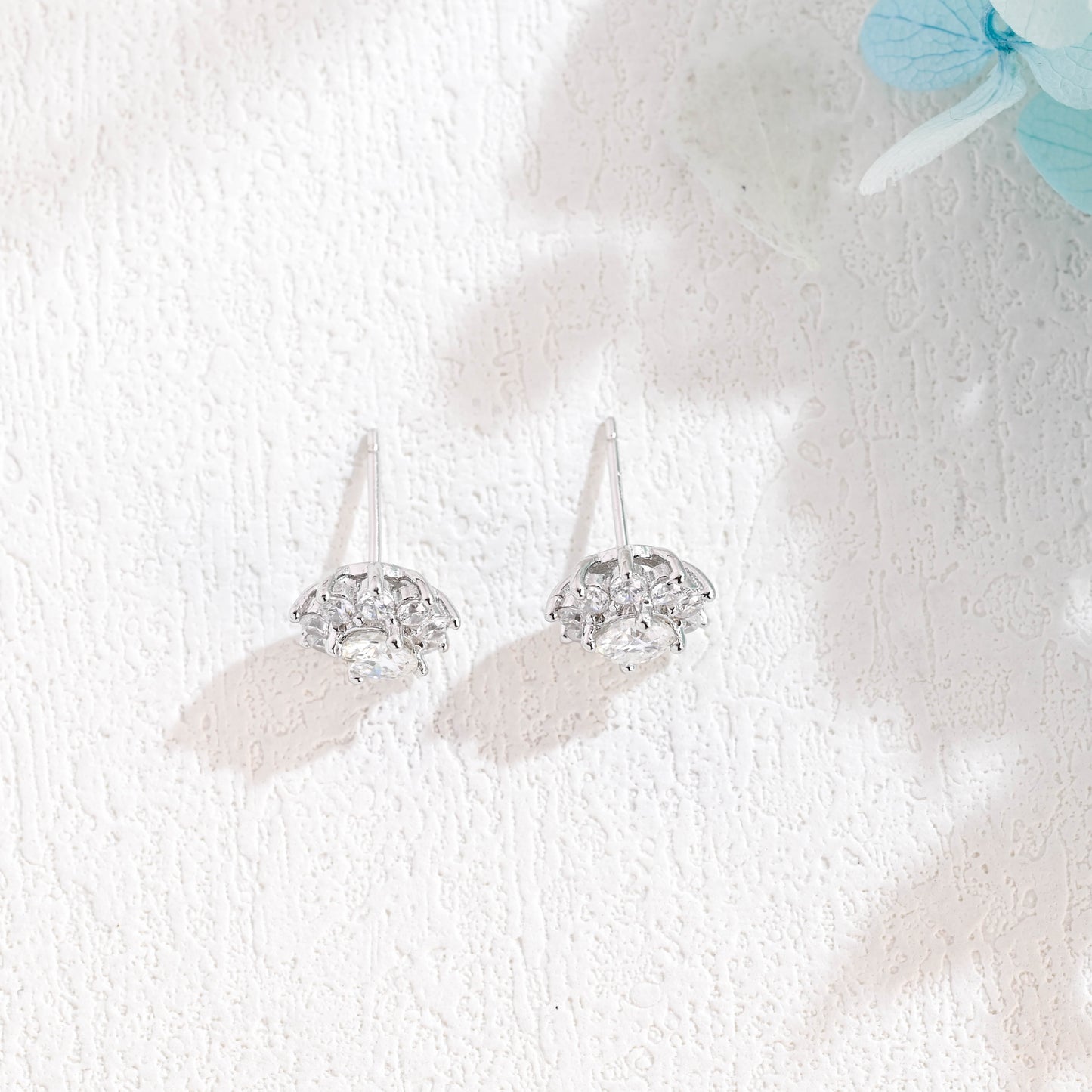 floral-insipired-moissanite-earring-studs-halo-studs