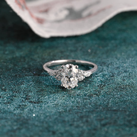 three-stone-oval-cut-lab-grown-engagement-ring